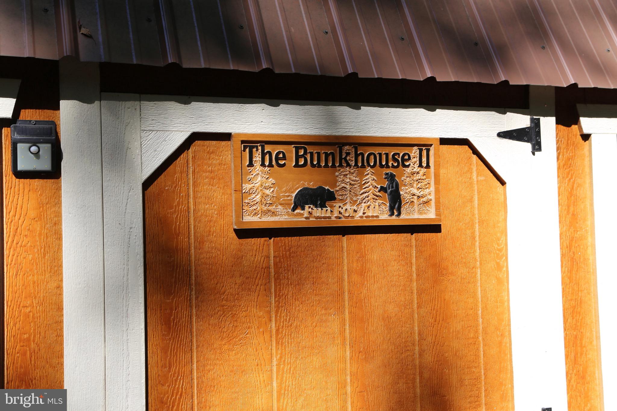 SHORT MOUNTAIN VILLAGE - Residential