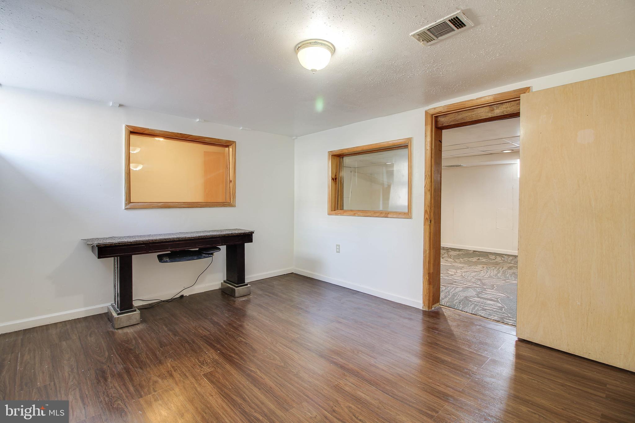 GARDENVILLE - Residential