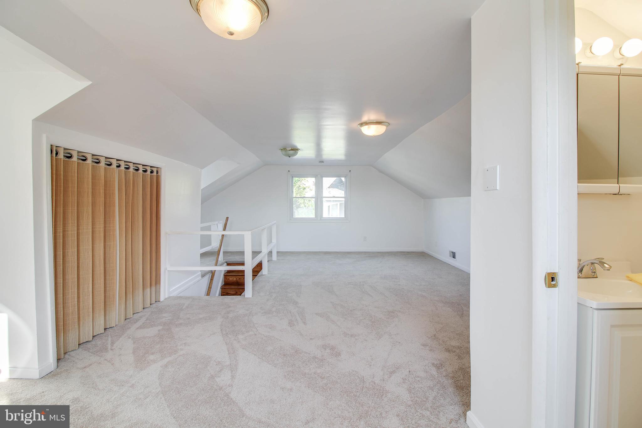 GARDENVILLE - Residential