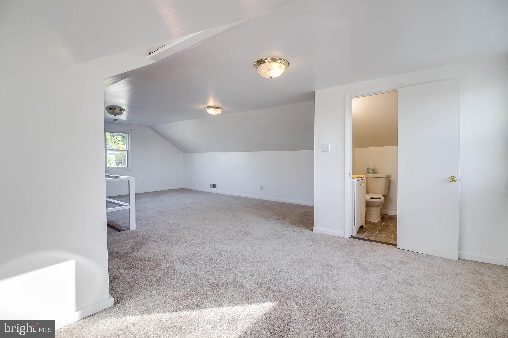 GARDENVILLE - Residential