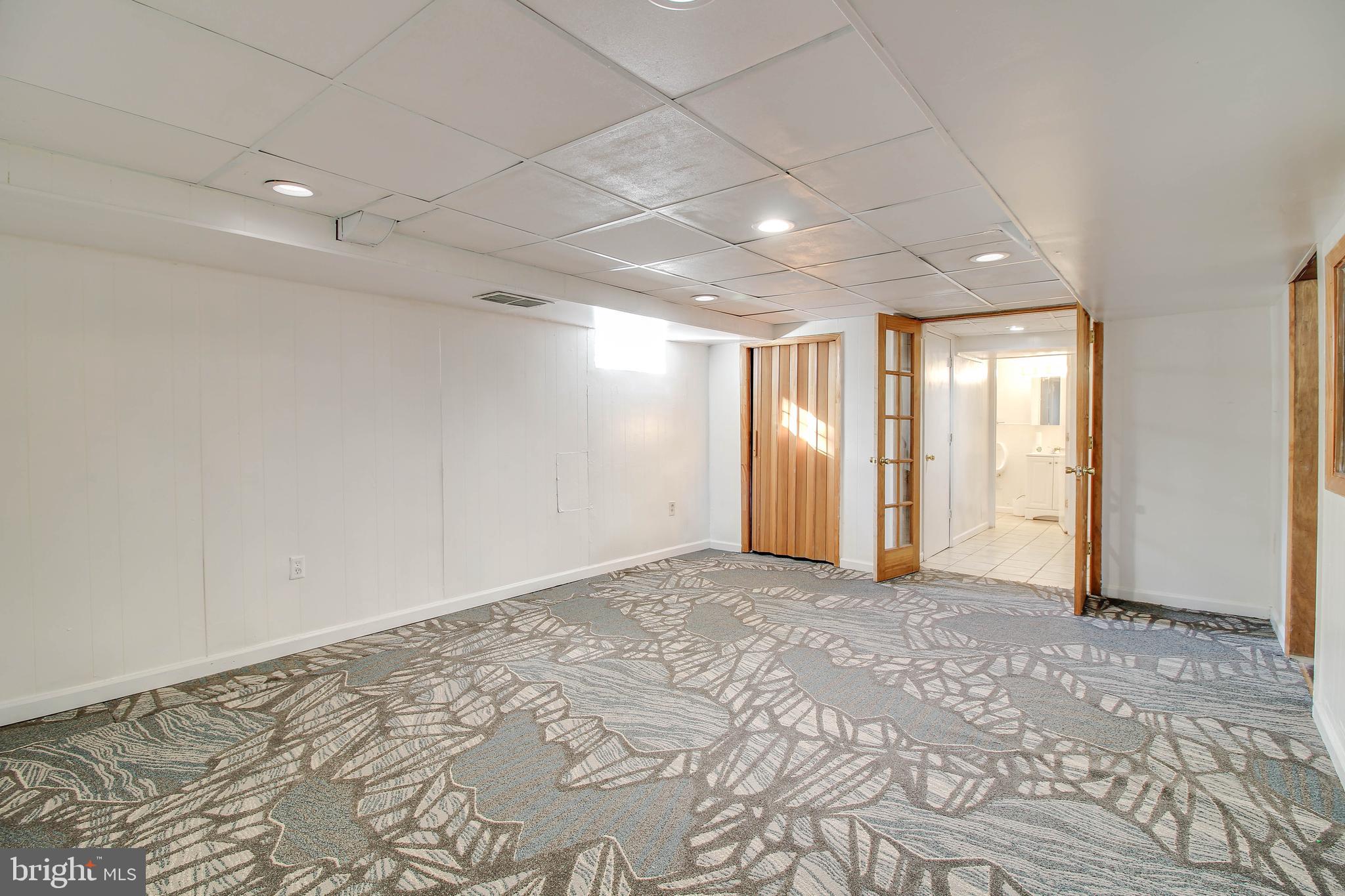 GARDENVILLE - Residential