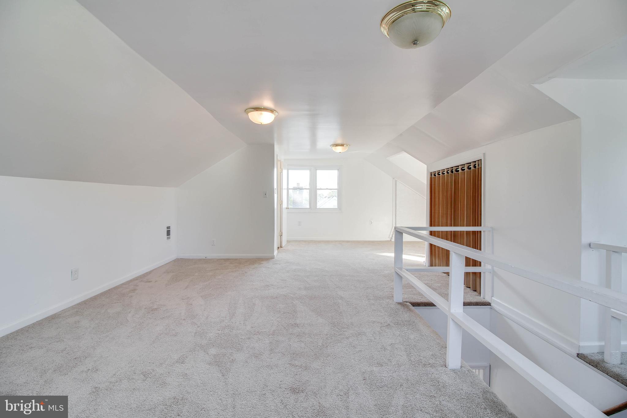 GARDENVILLE - Residential