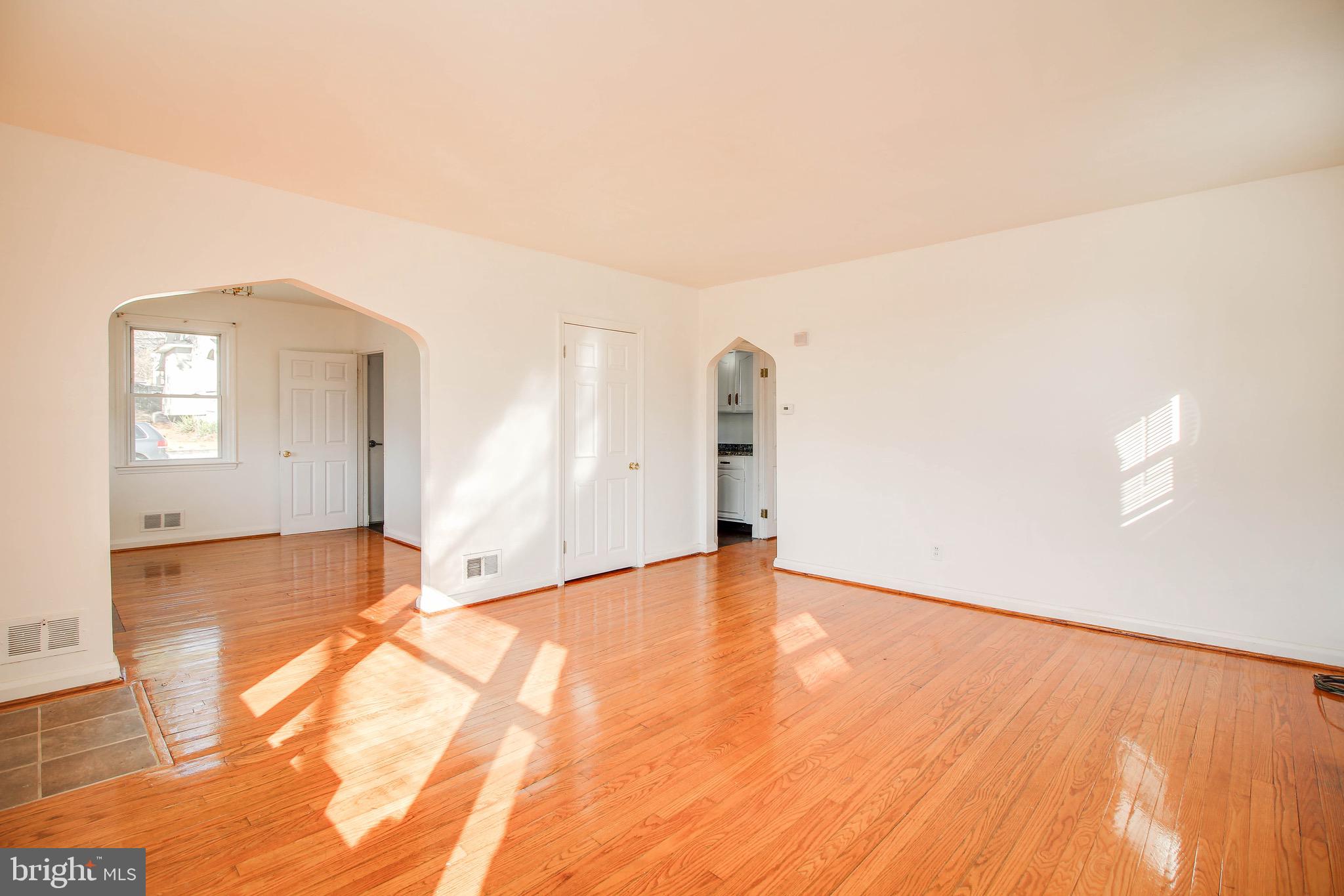 GARDENVILLE - Residential