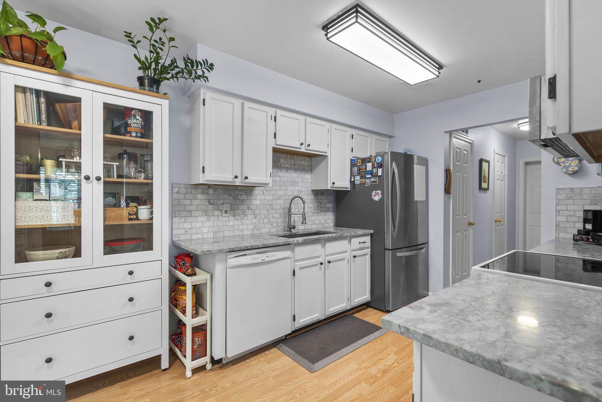 VILL AT MANCHESTER FARMS - Residential