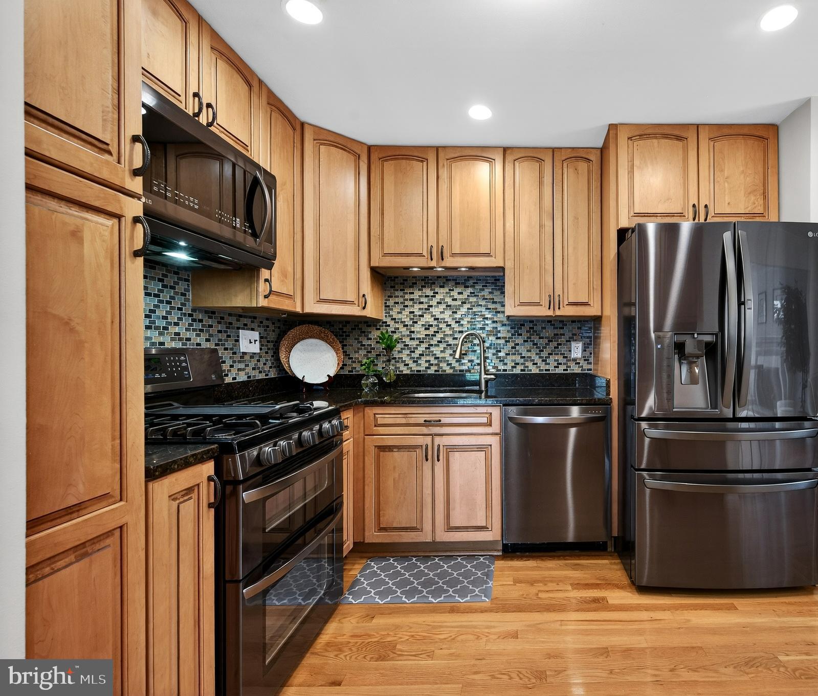 FAIRCHESTER - Residential