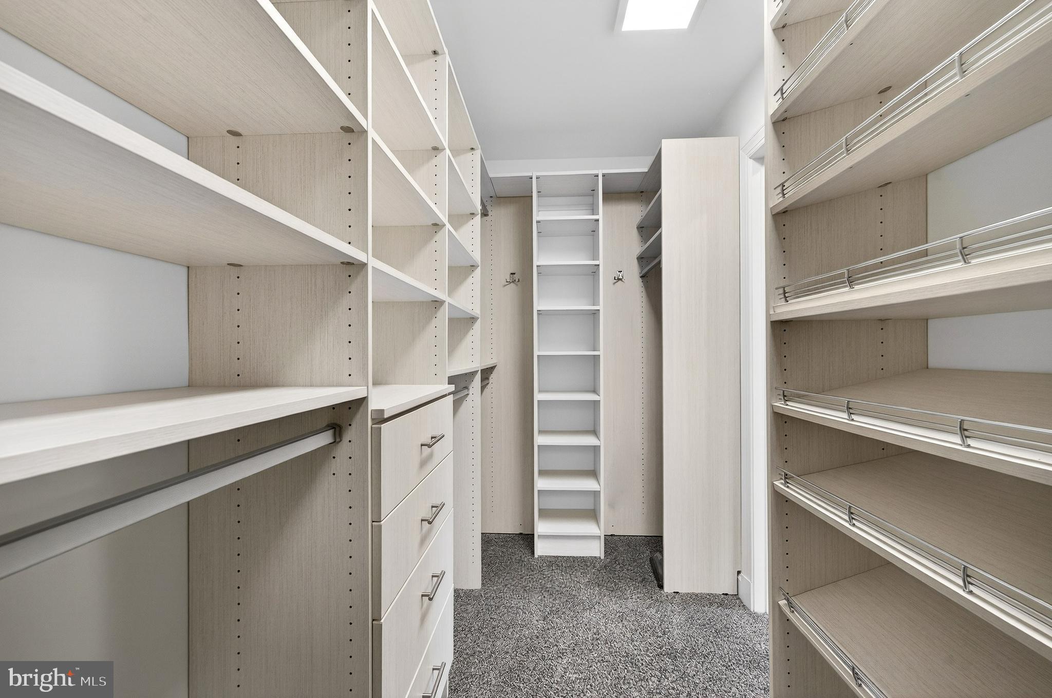 FAIRCHESTER - Residential