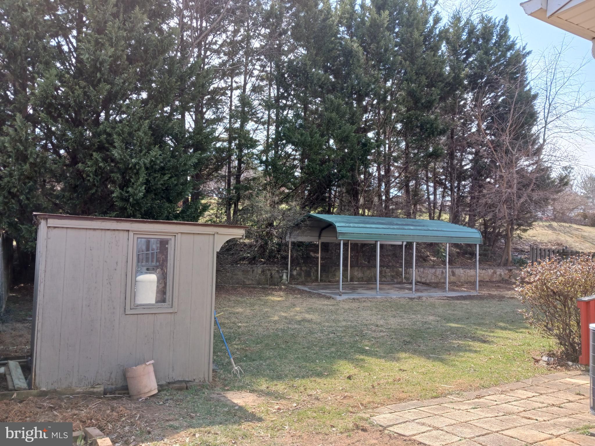 STONEWALL HEIGHTS - Residential