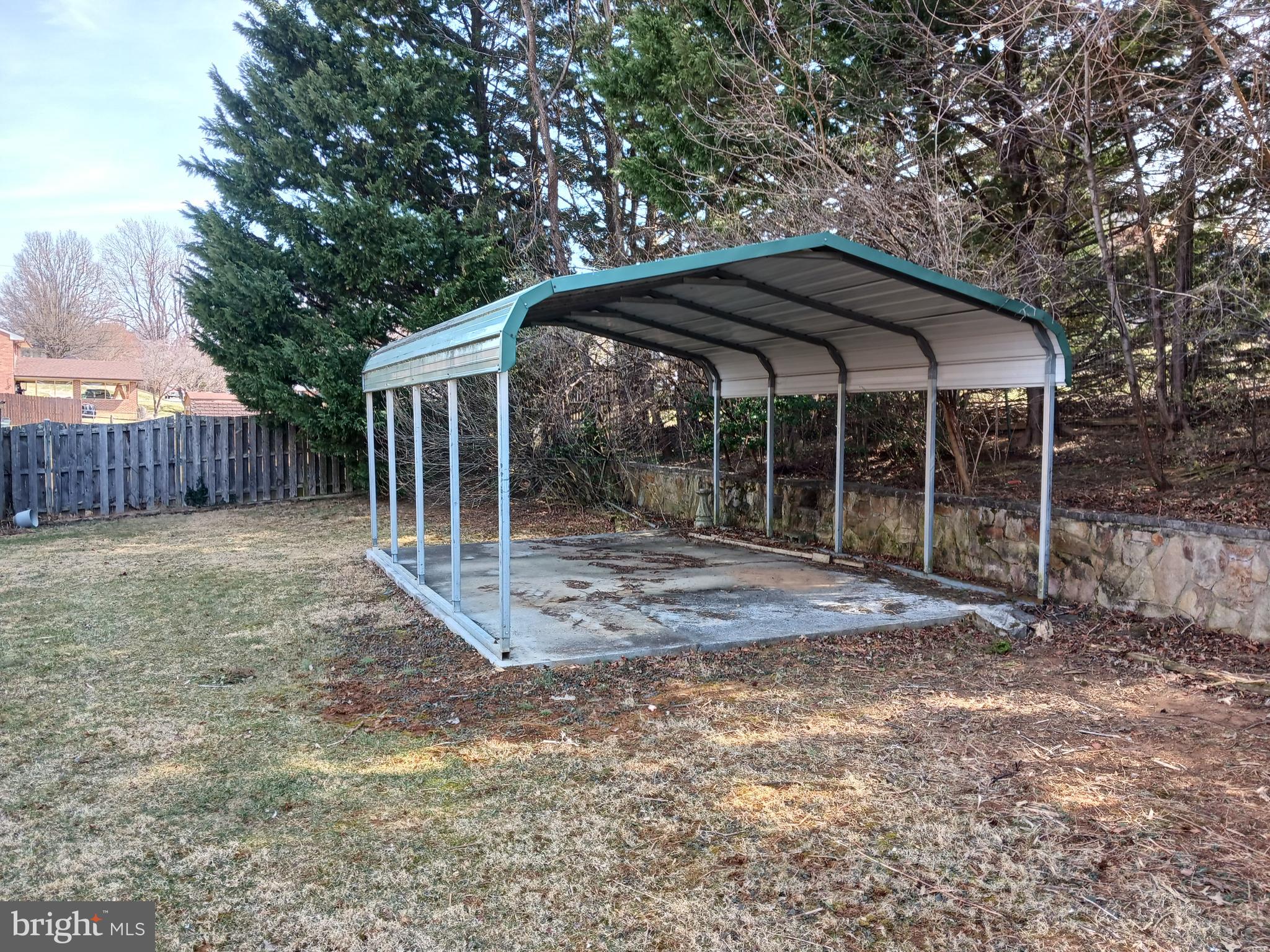 STONEWALL HEIGHTS - Residential