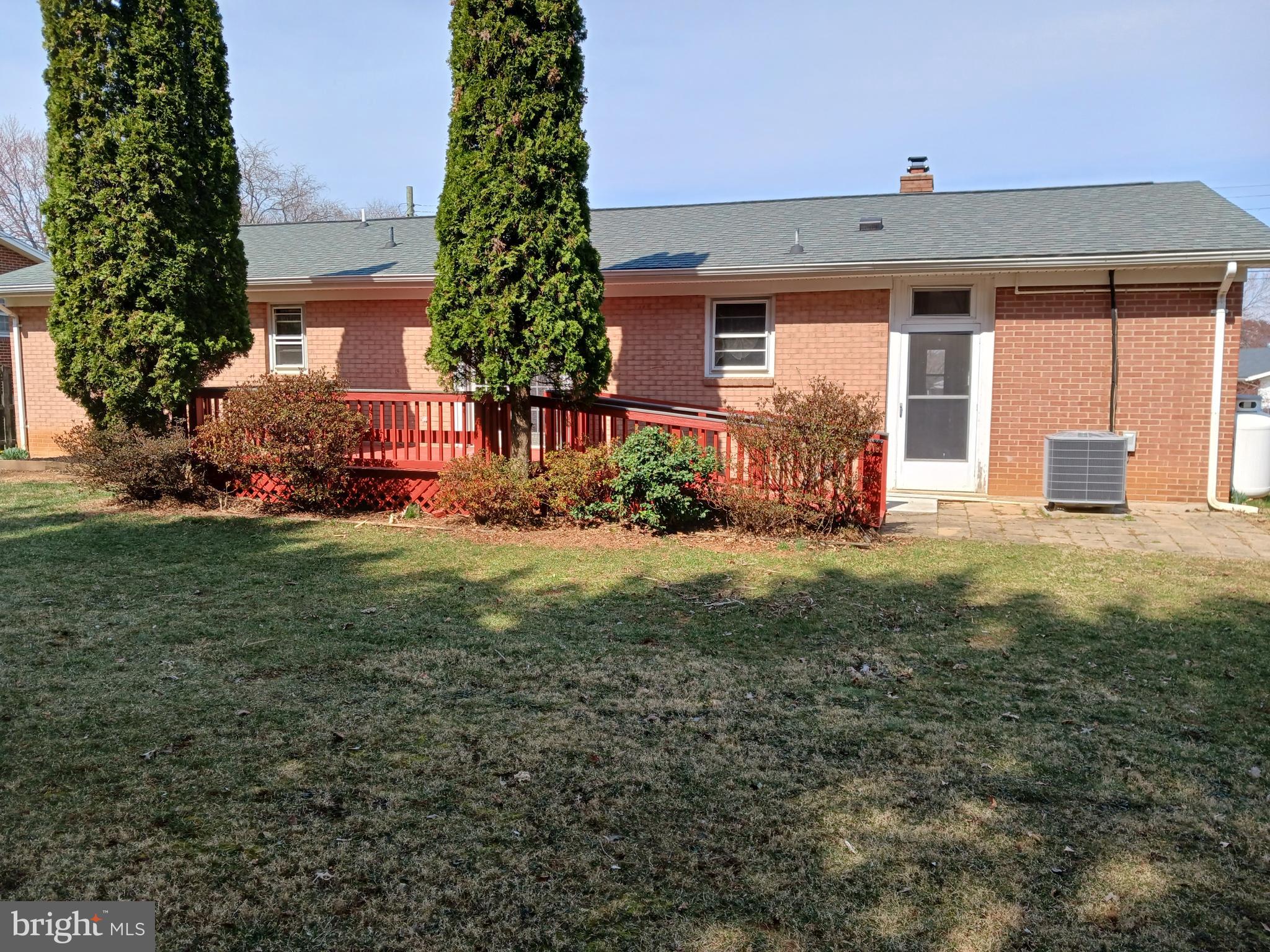 STONEWALL HEIGHTS - Residential