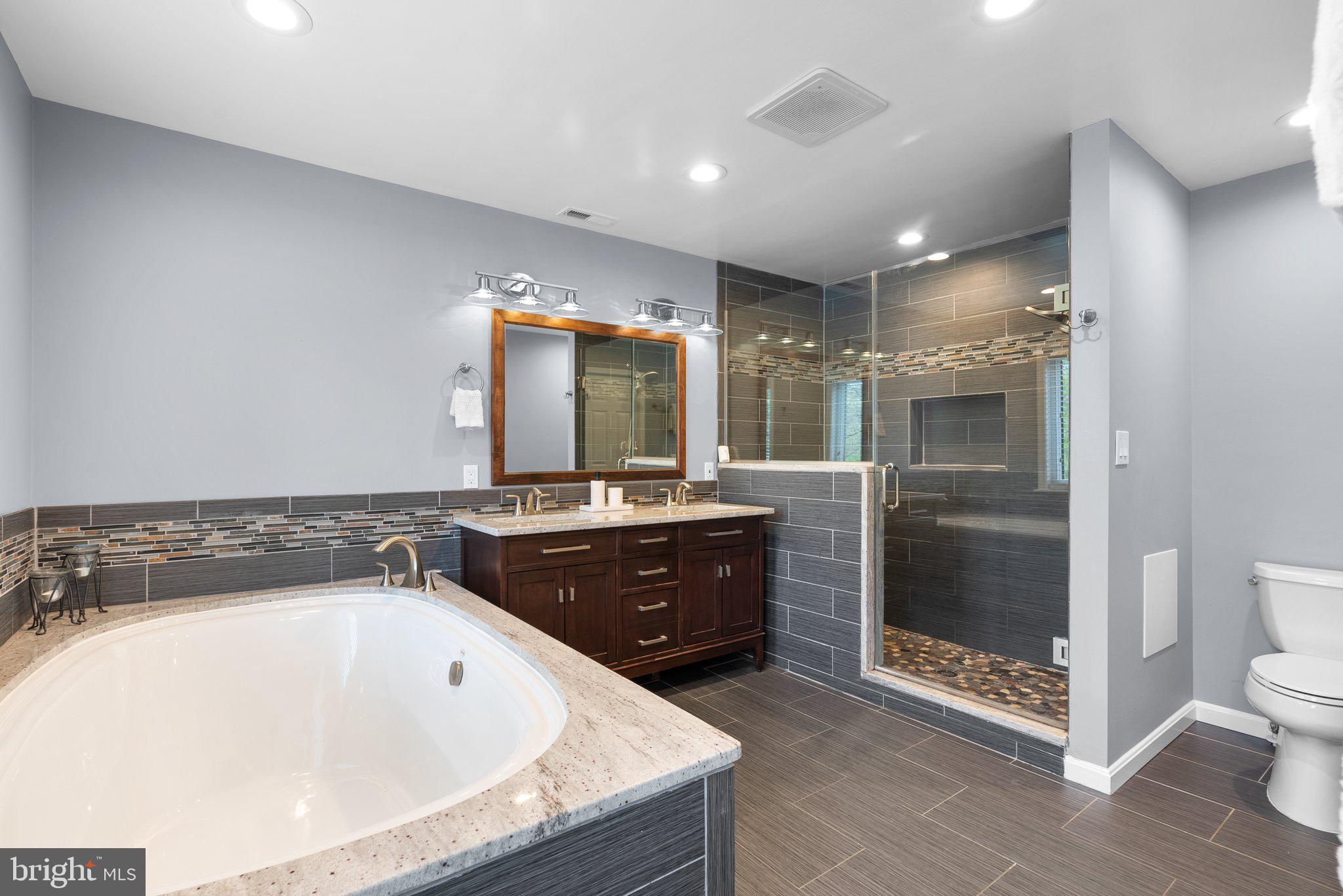 CABIN JOHN PARK - Residential