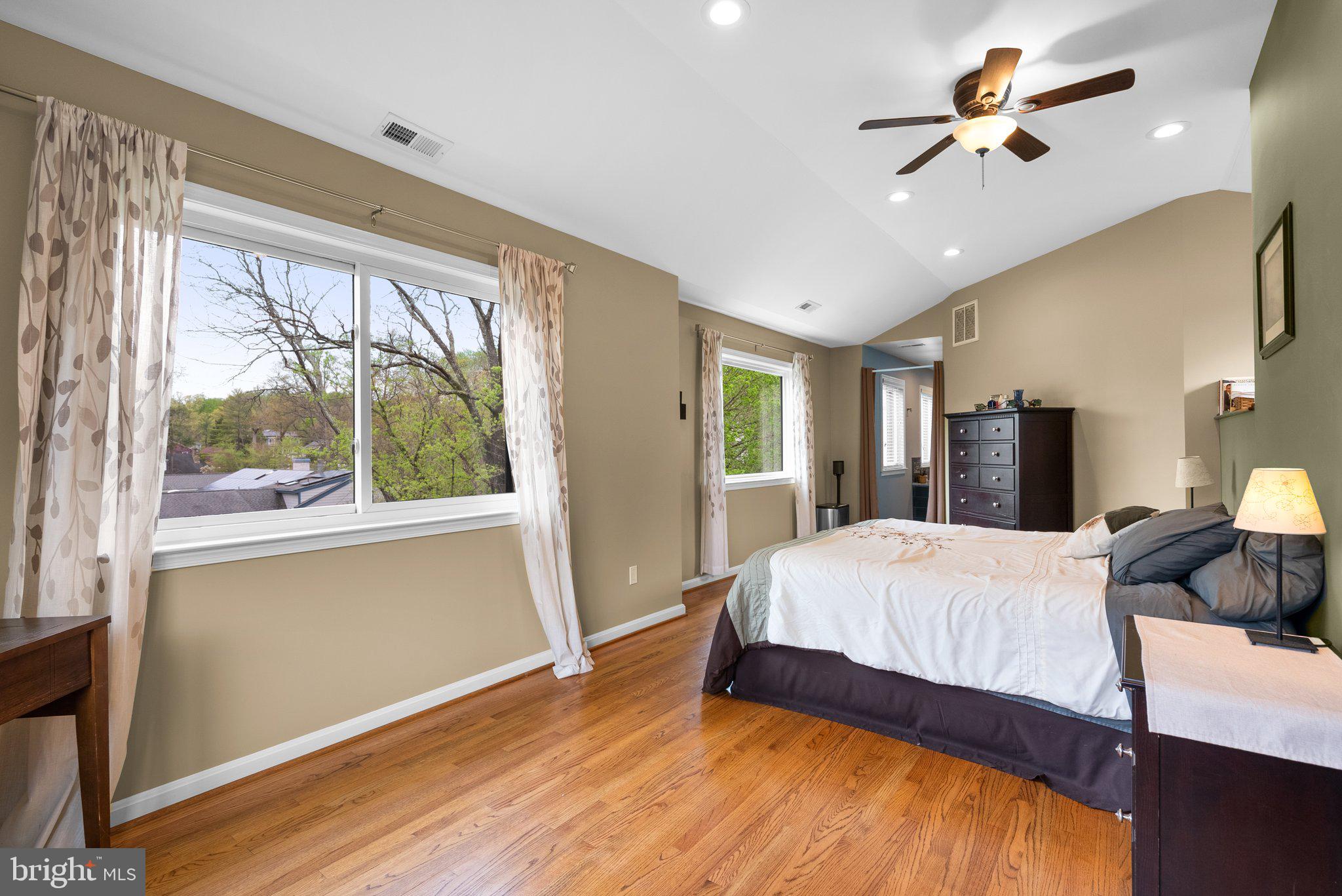 CABIN JOHN PARK - Residential