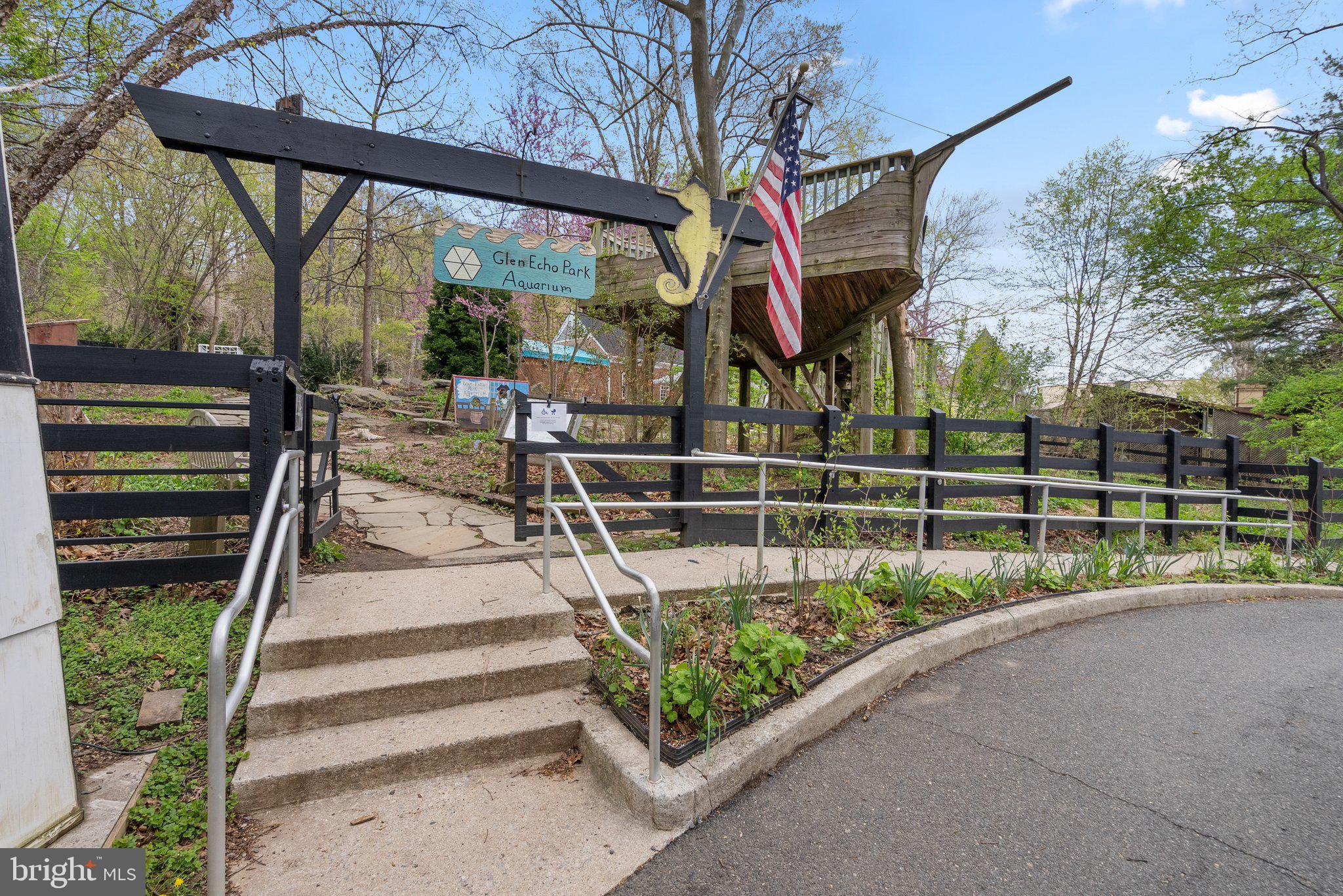 CABIN JOHN PARK - Residential