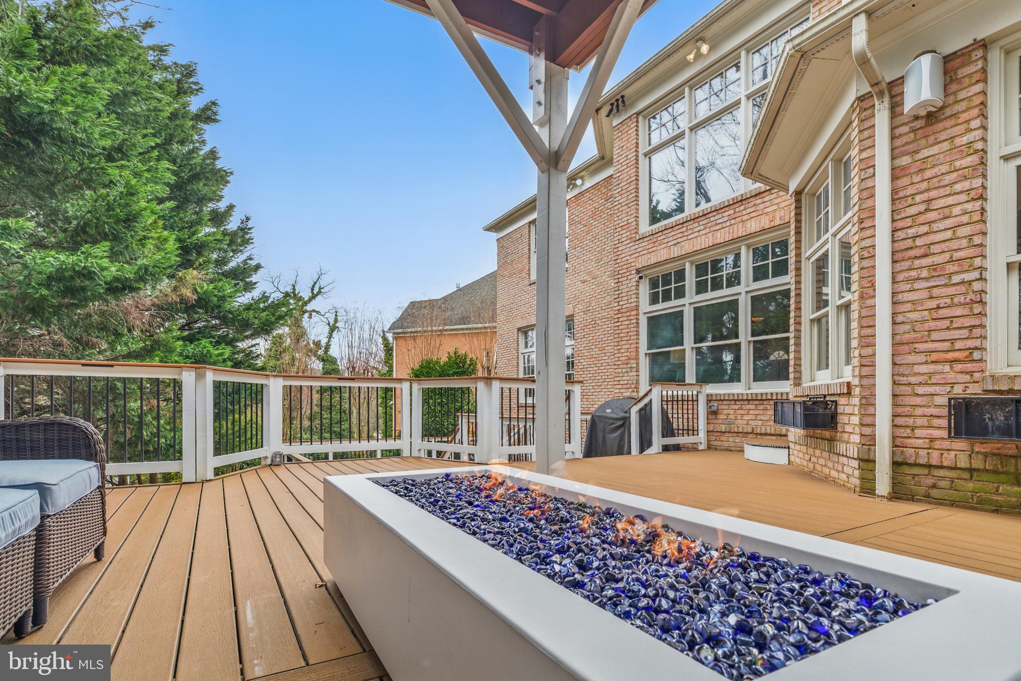 KINGS CLOISTER - Residential Lease