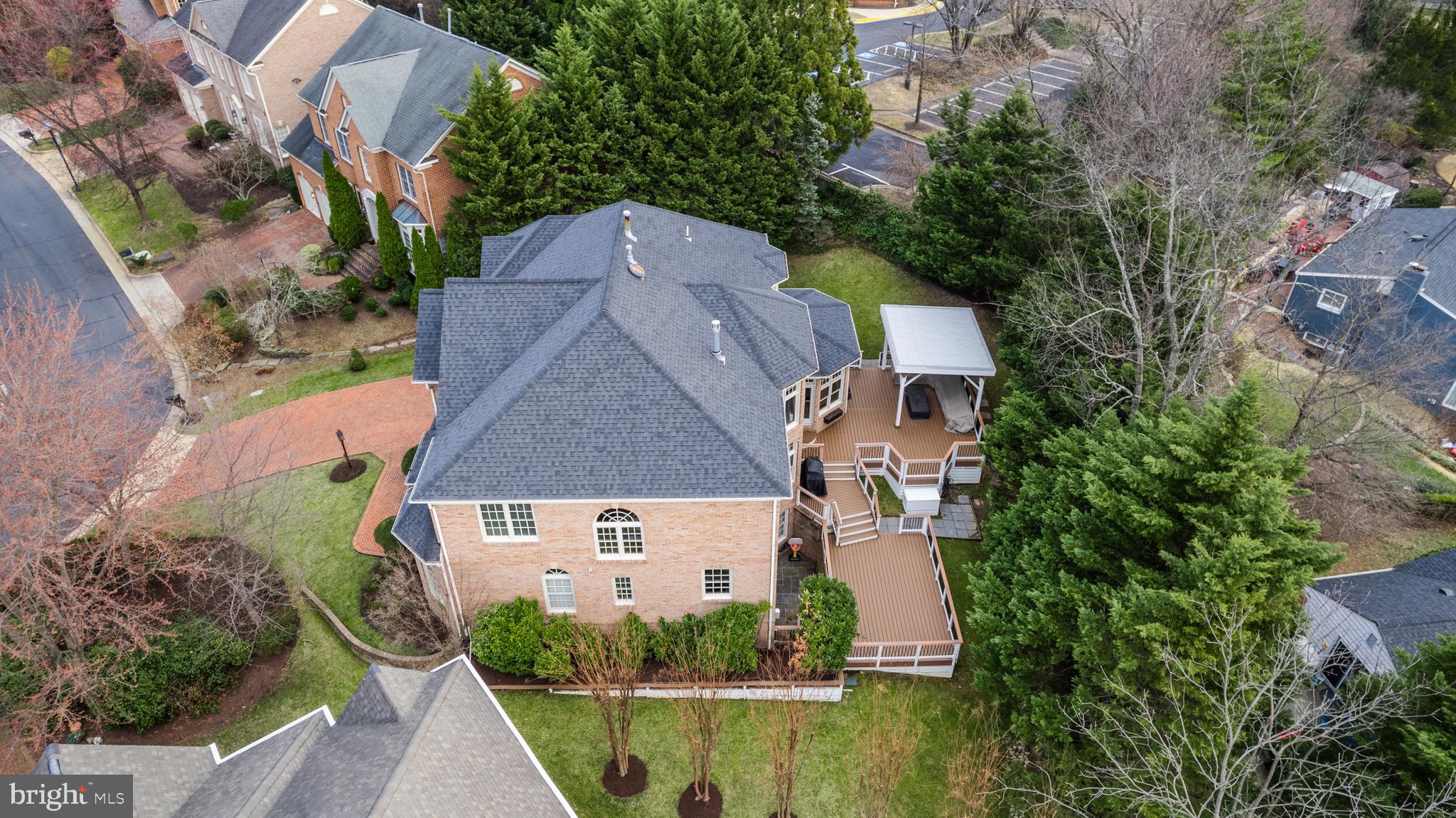 KINGS CLOISTER - Residential Lease