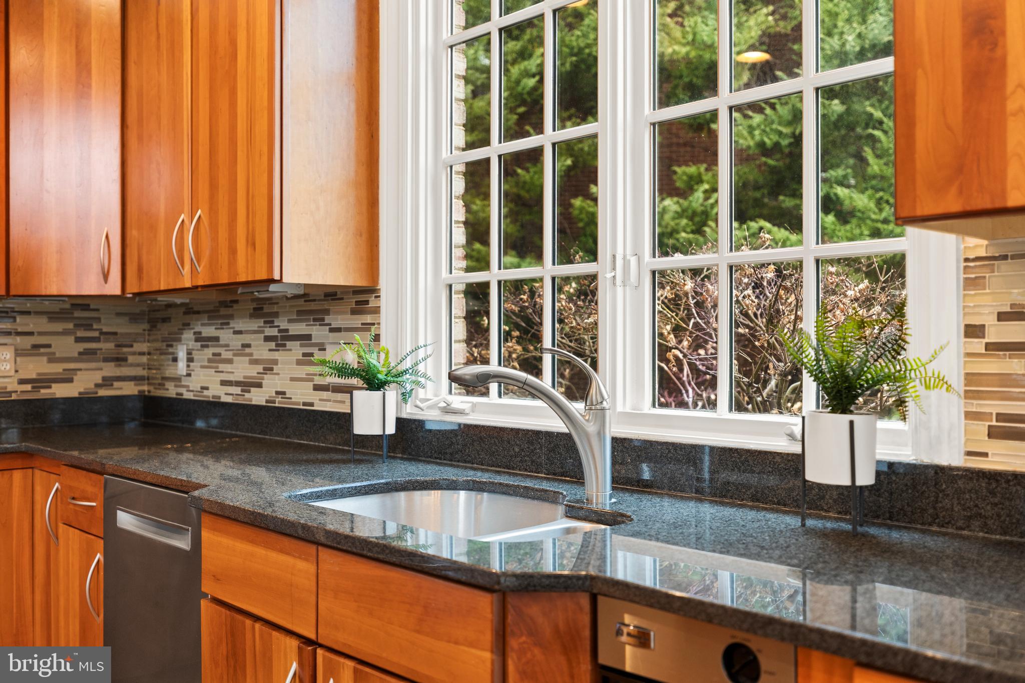 KINGS CLOISTER - Residential Lease