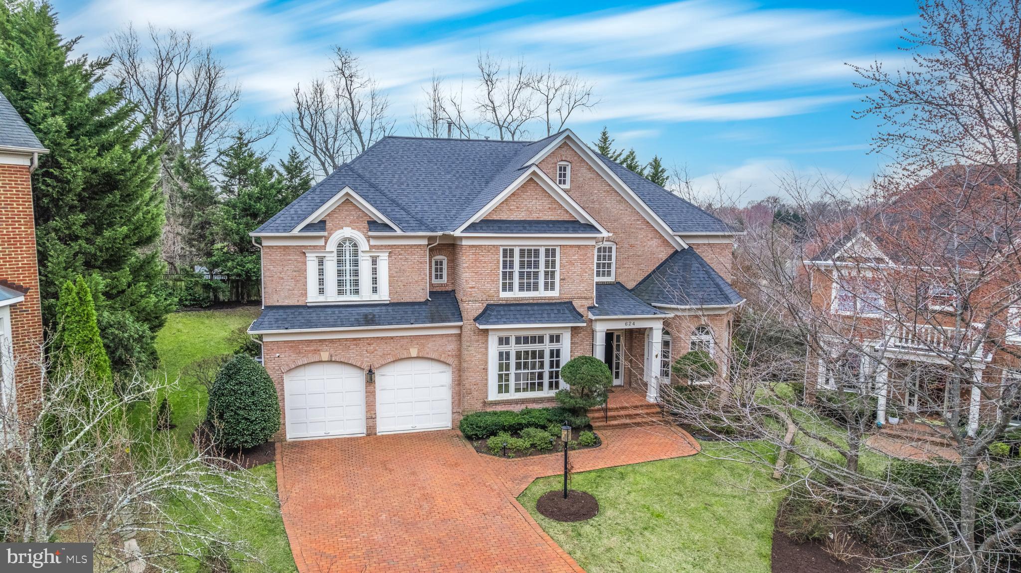 KINGS CLOISTER - Residential Lease