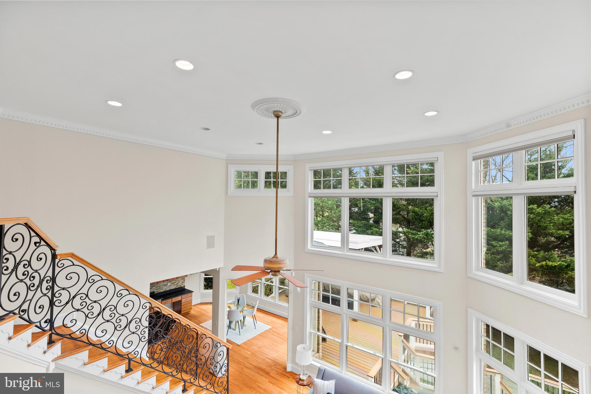 KINGS CLOISTER - Residential Lease