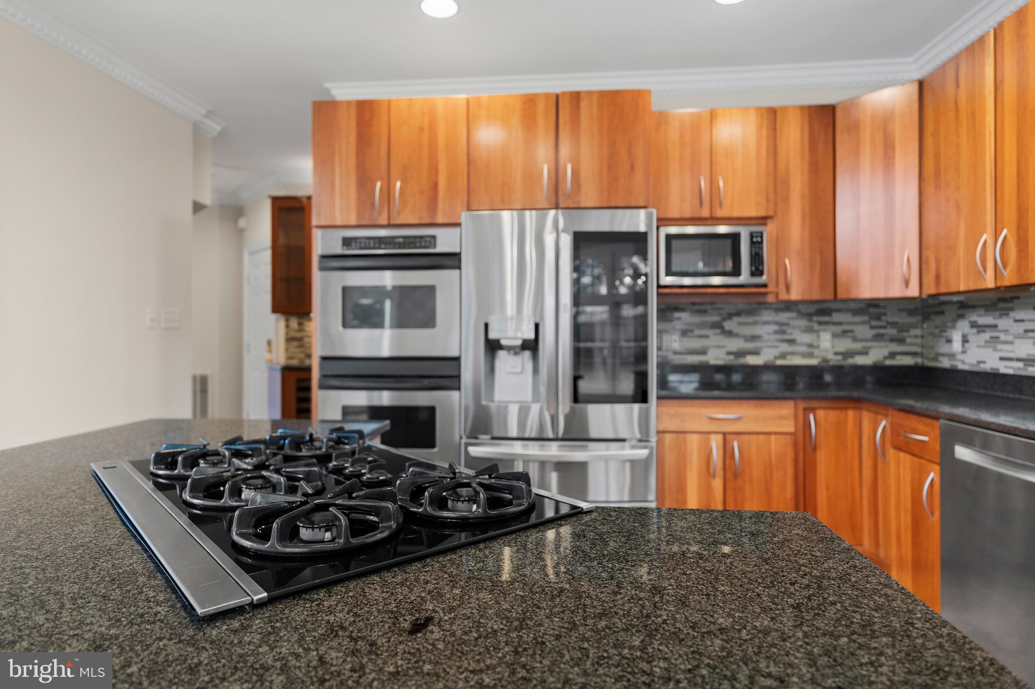 KINGS CLOISTER - Residential Lease