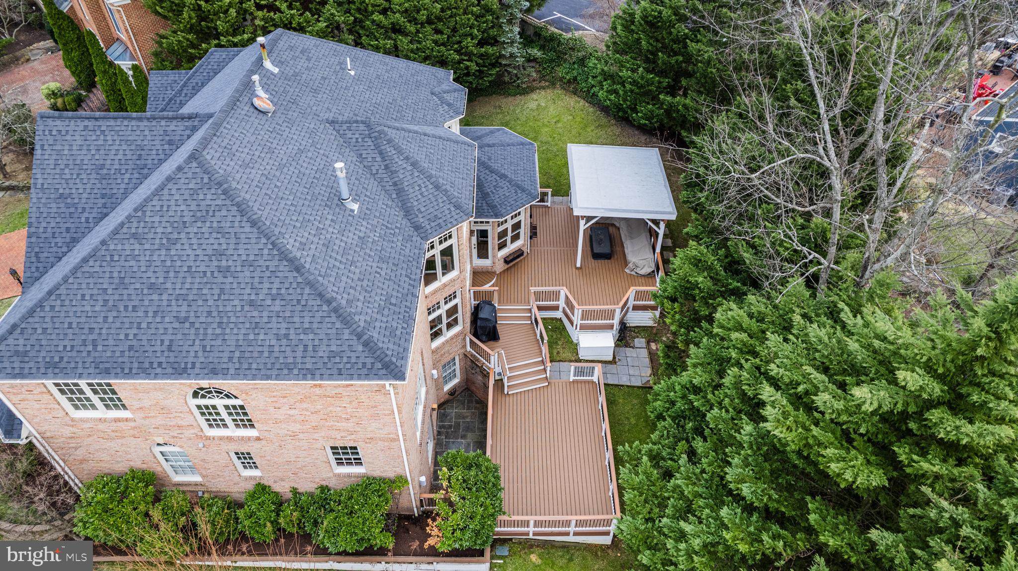 KINGS CLOISTER - Residential Lease