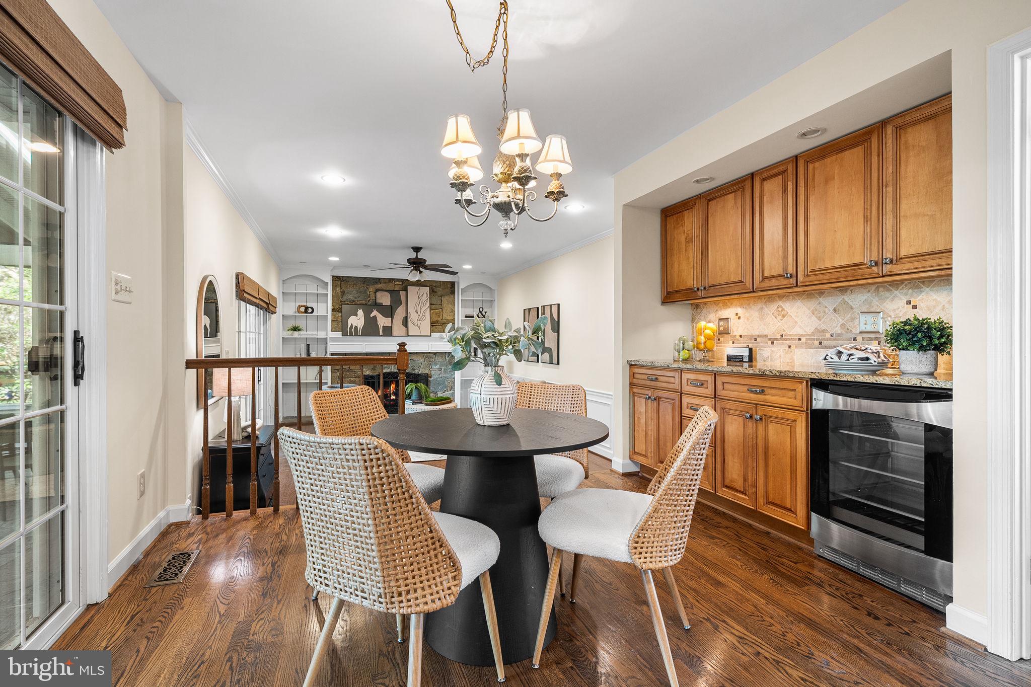 SIGNAL HILL - Residential