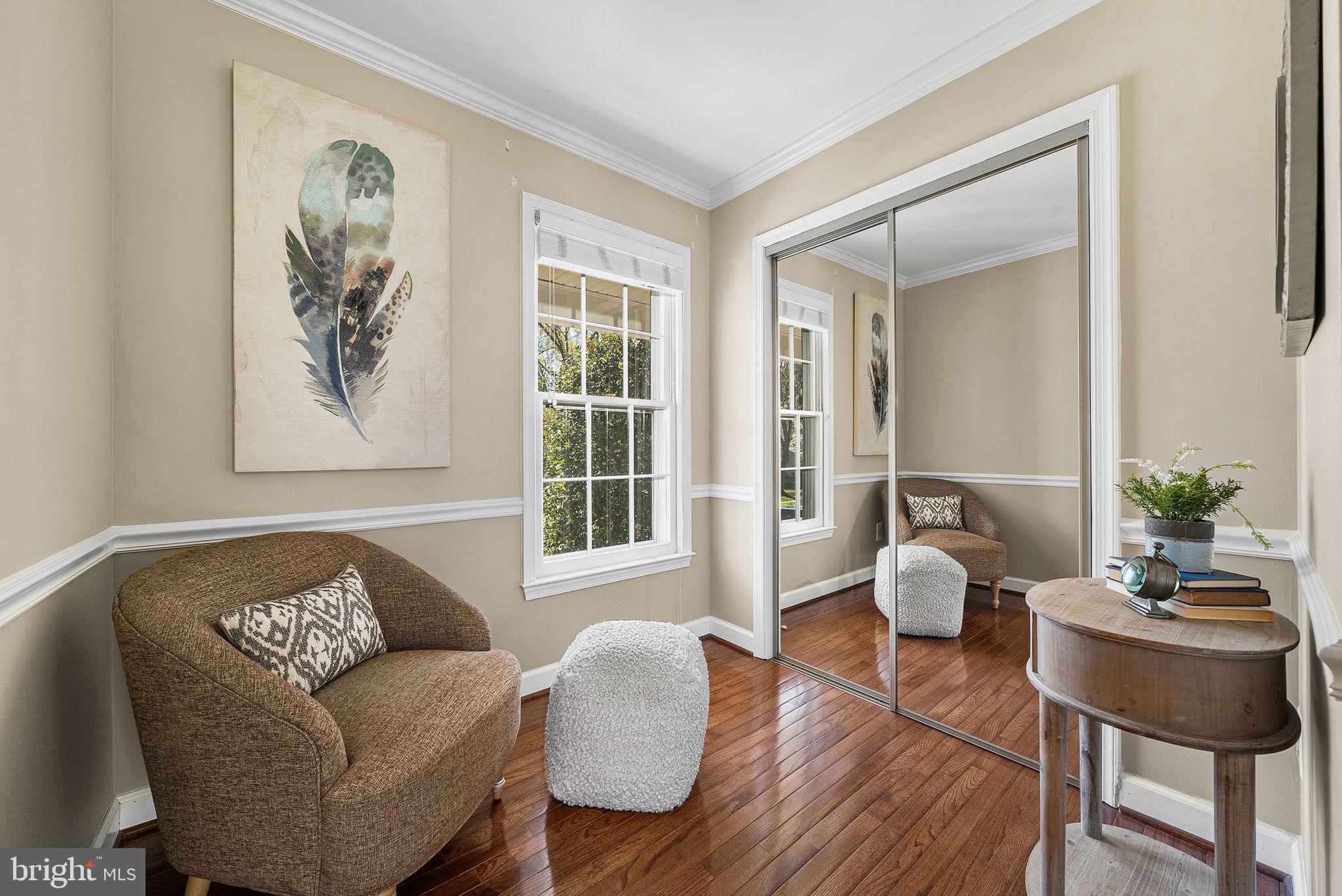 SIGNAL HILL - Residential