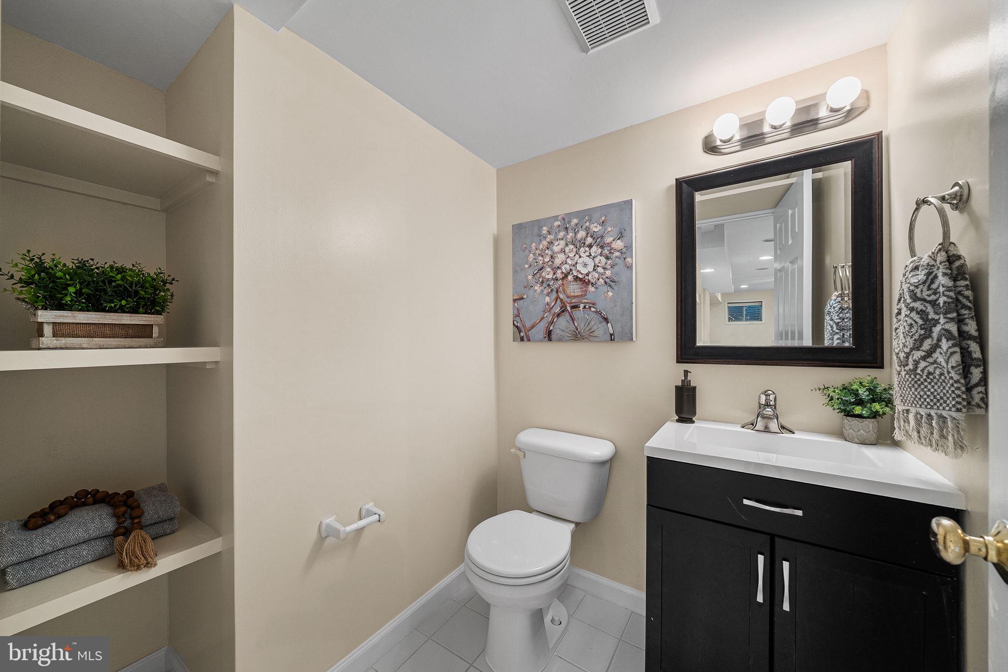 SIGNAL HILL - Residential