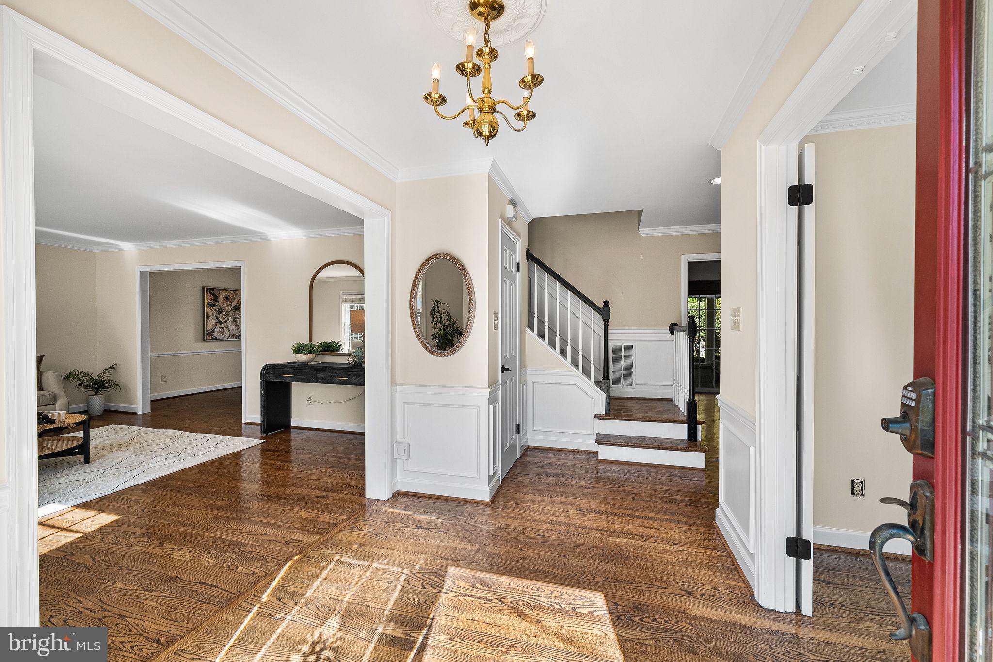 SIGNAL HILL - Residential