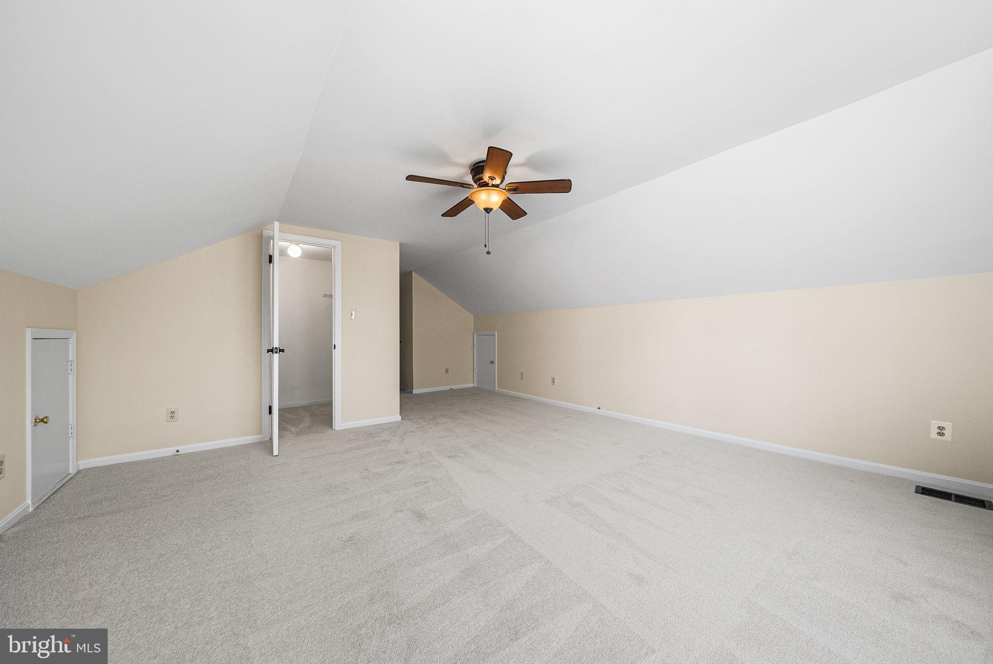 SIGNAL HILL - Residential