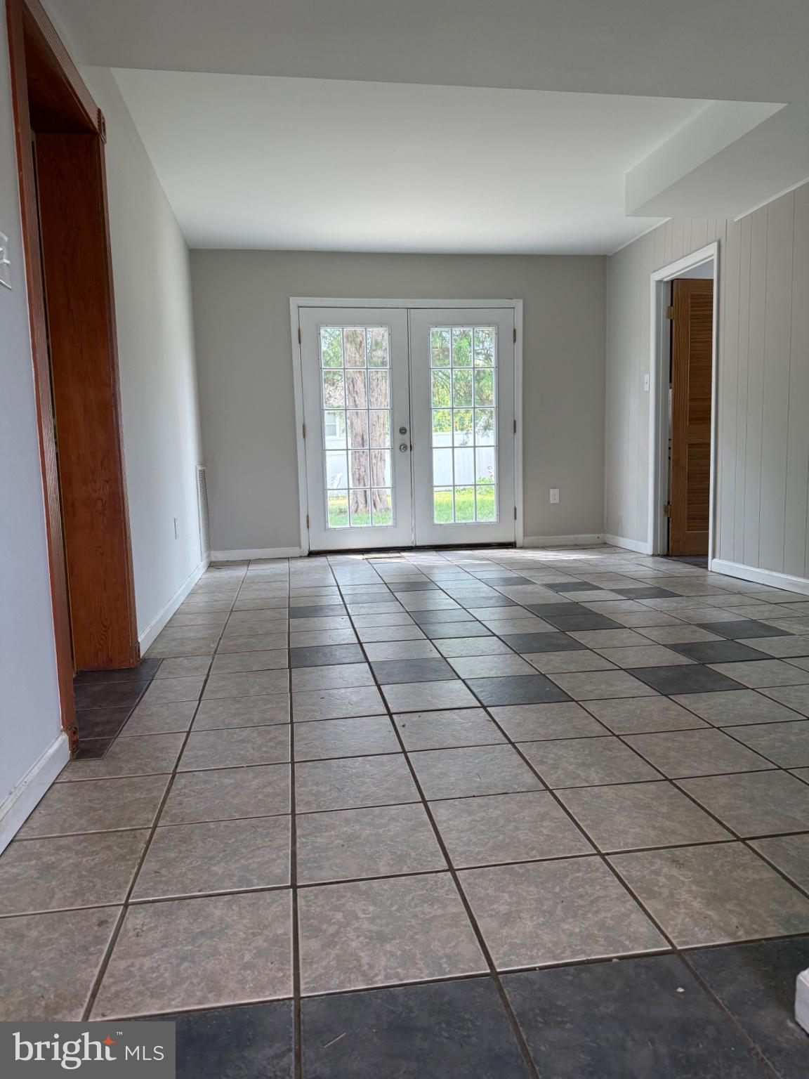 932 WINTERHAVEN DRIVE