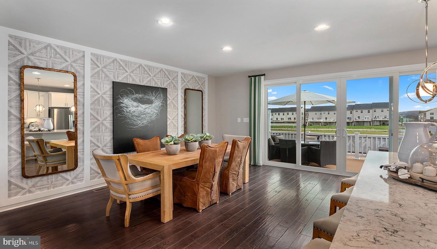 HARRINGTON TERRACE - Residential