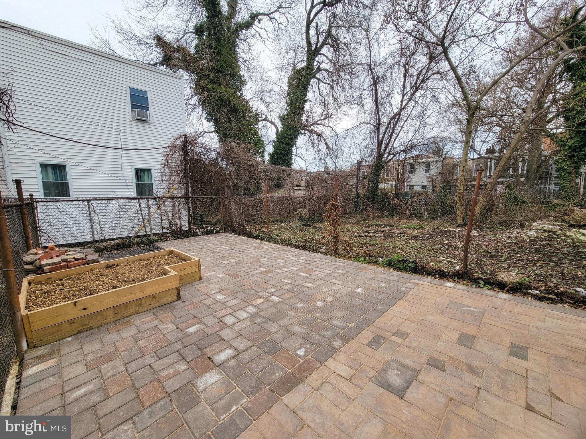 PHILADELPHIA - Residential