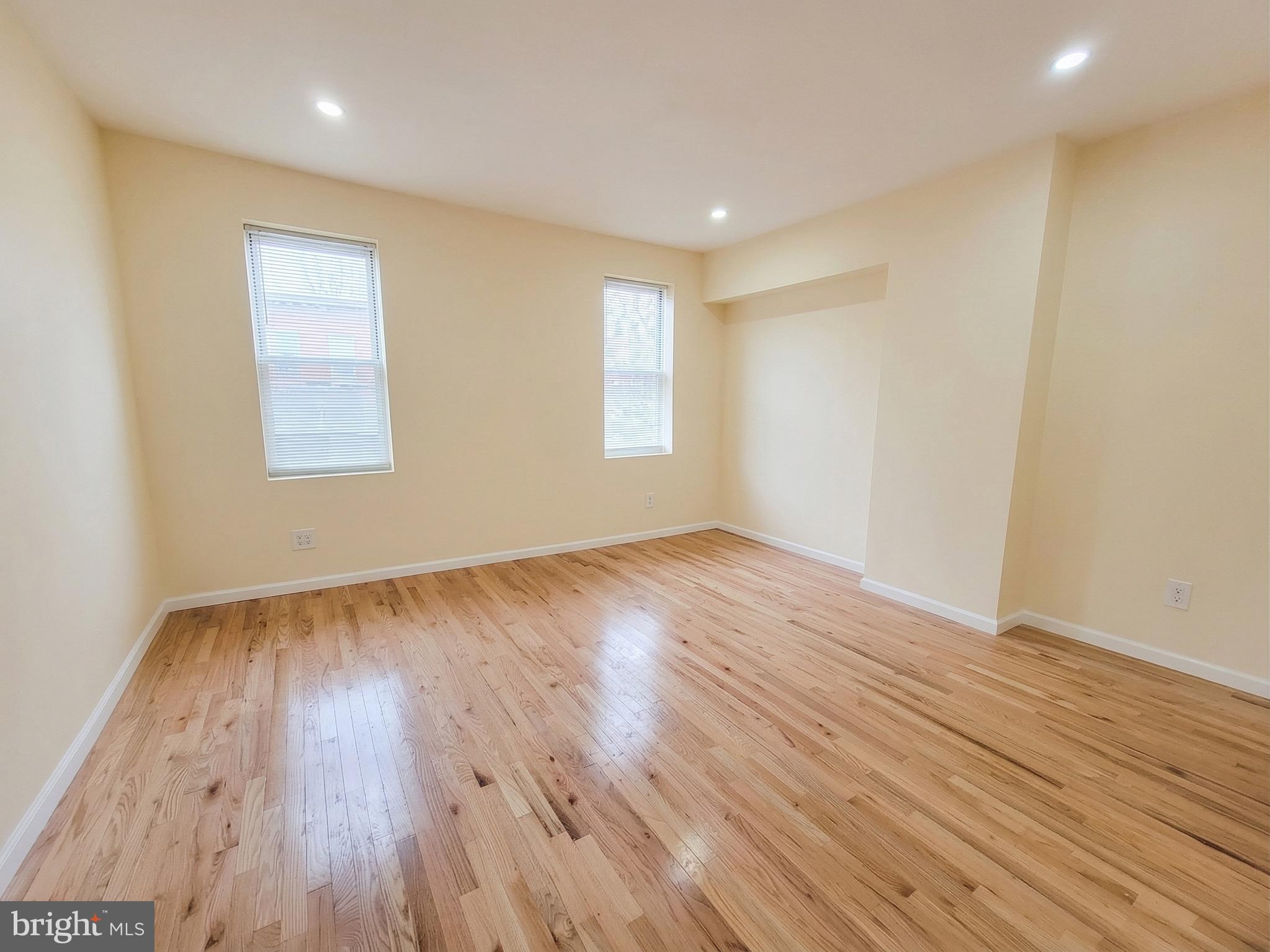 PHILADELPHIA - Residential