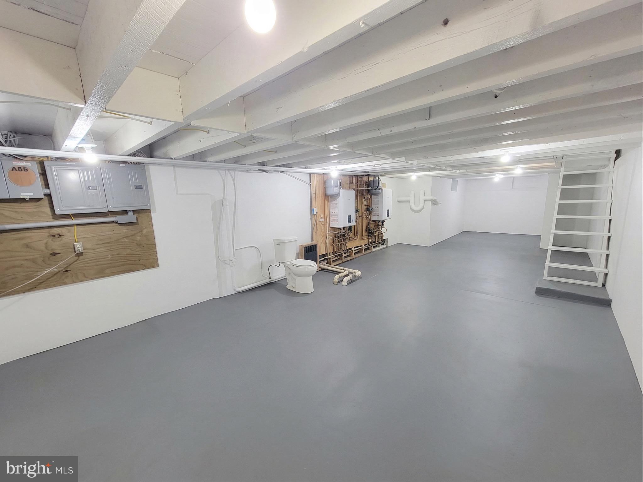 PHILADELPHIA - Residential