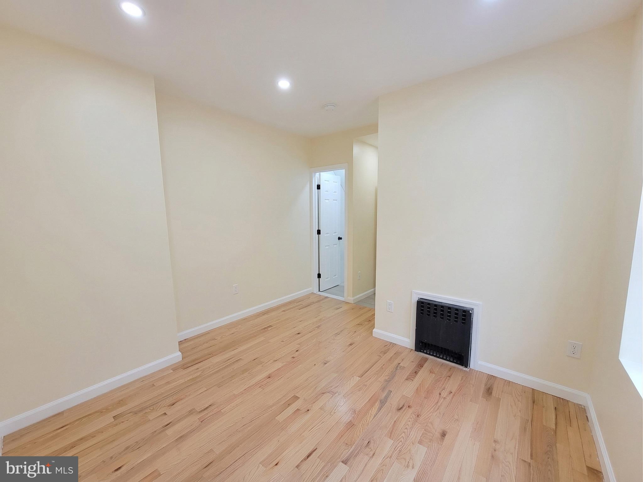 PHILADELPHIA - Residential