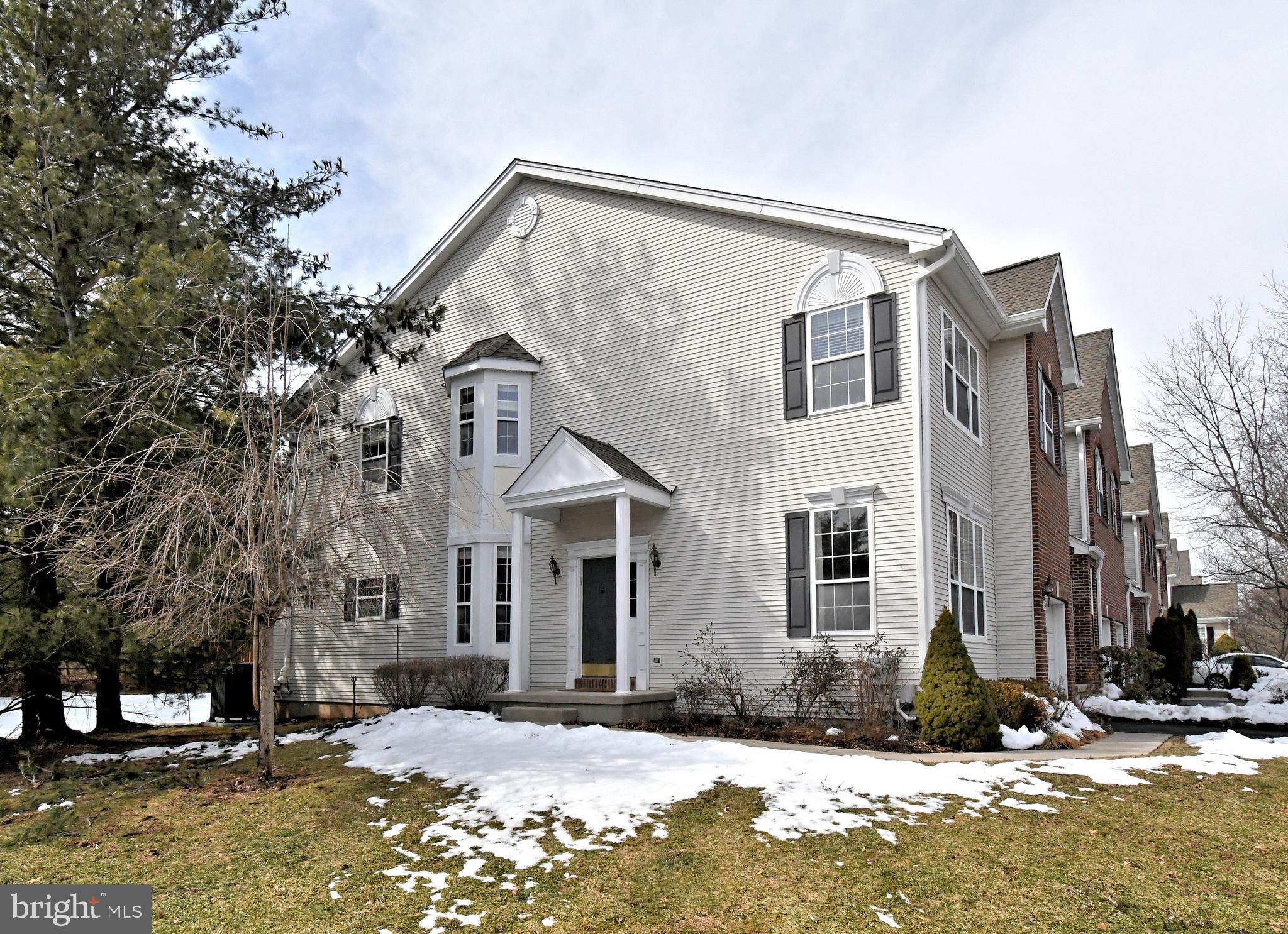 HERITAGE HILLS - Residential