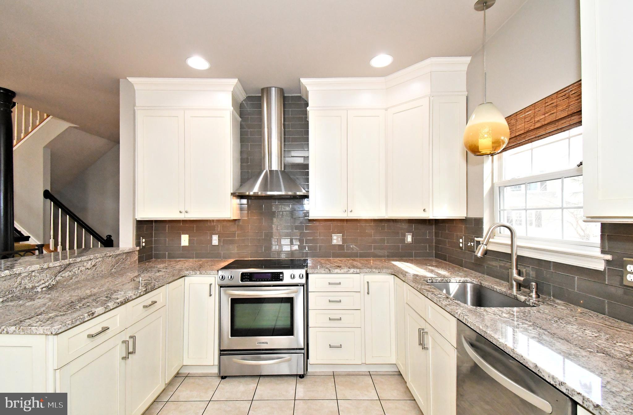 HERITAGE HILLS - Residential