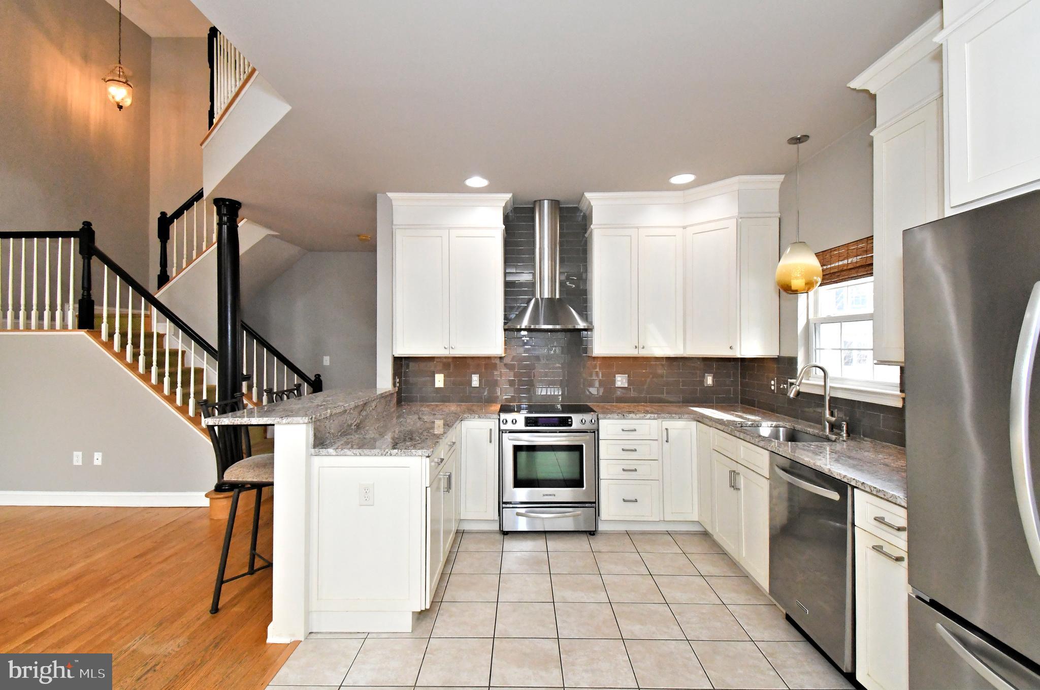 HERITAGE HILLS - Residential