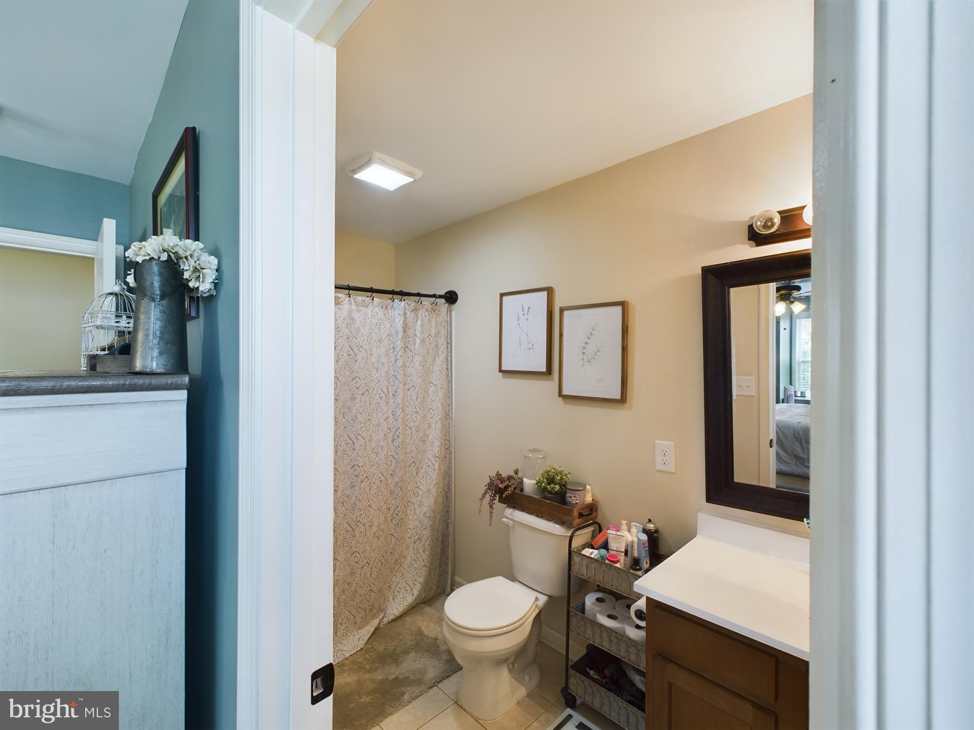 CRESTFIELD - Residential