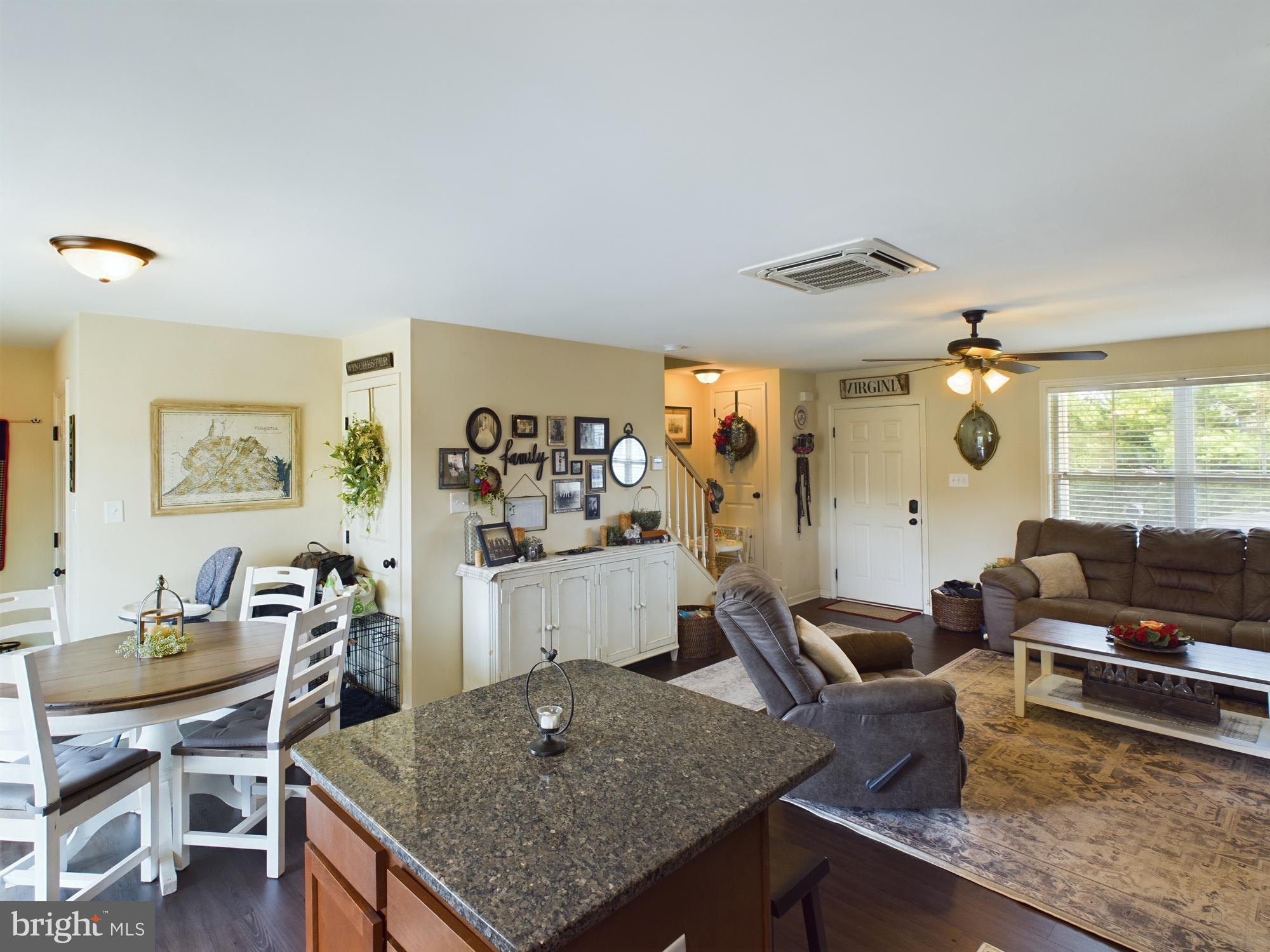 CRESTFIELD - Residential