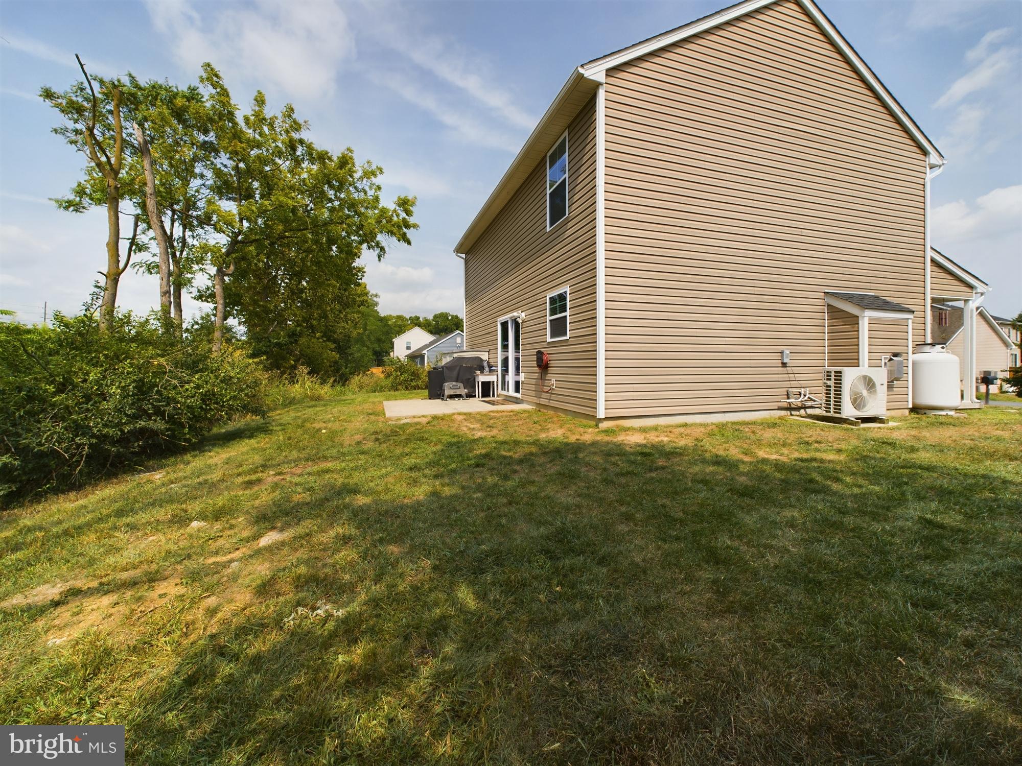 CRESTFIELD - Residential