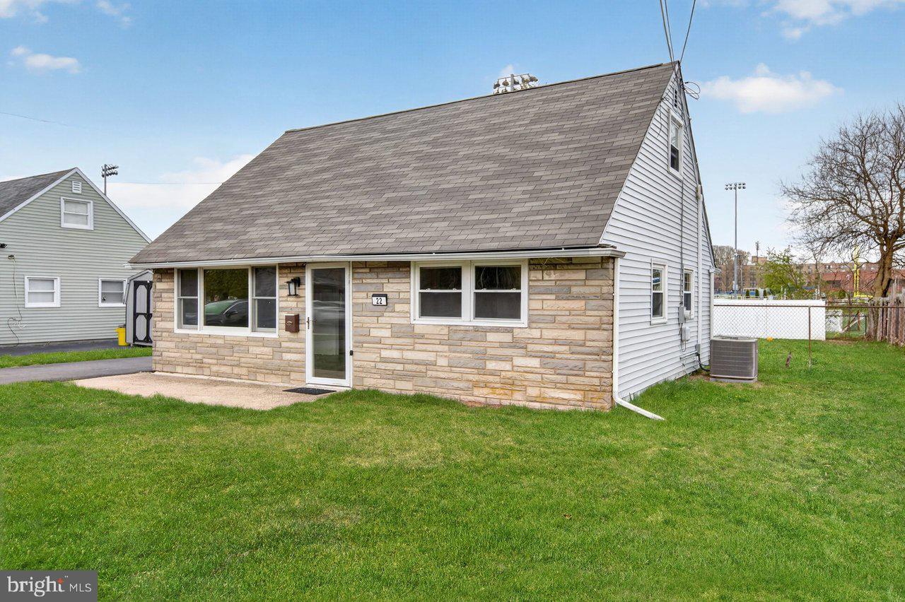 22 FARRELL AVENUE