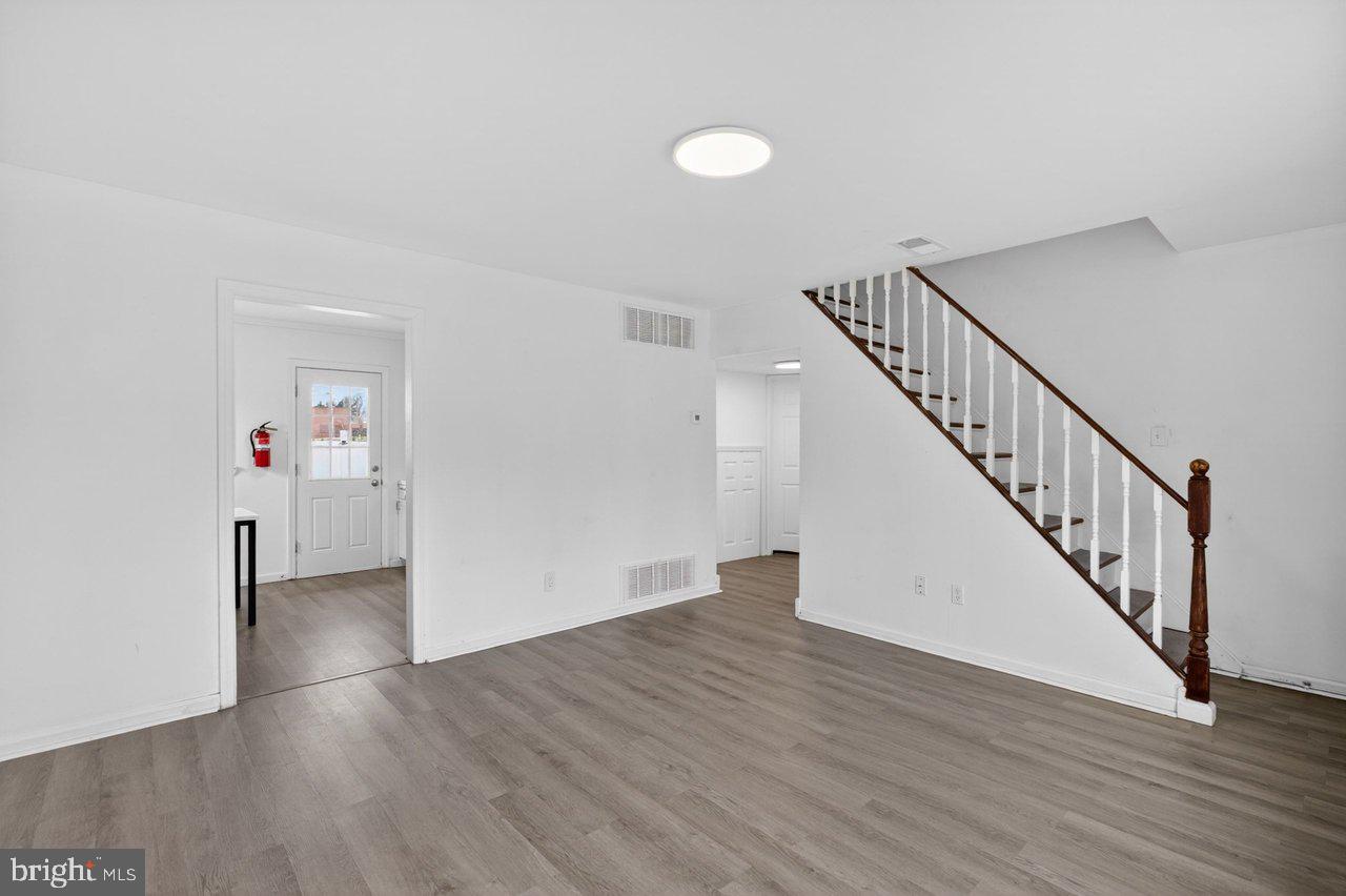 22 FARRELL AVENUE
