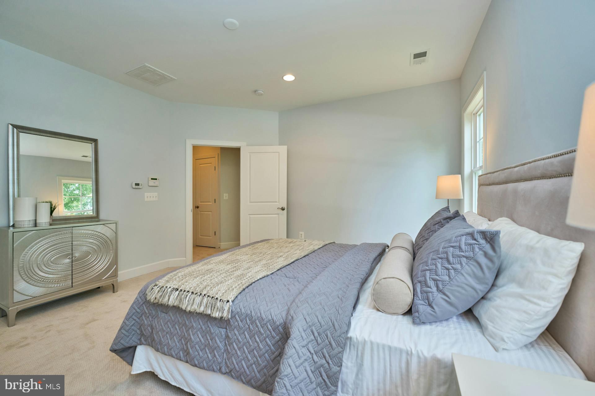 MILBURN TERRACE - Residential