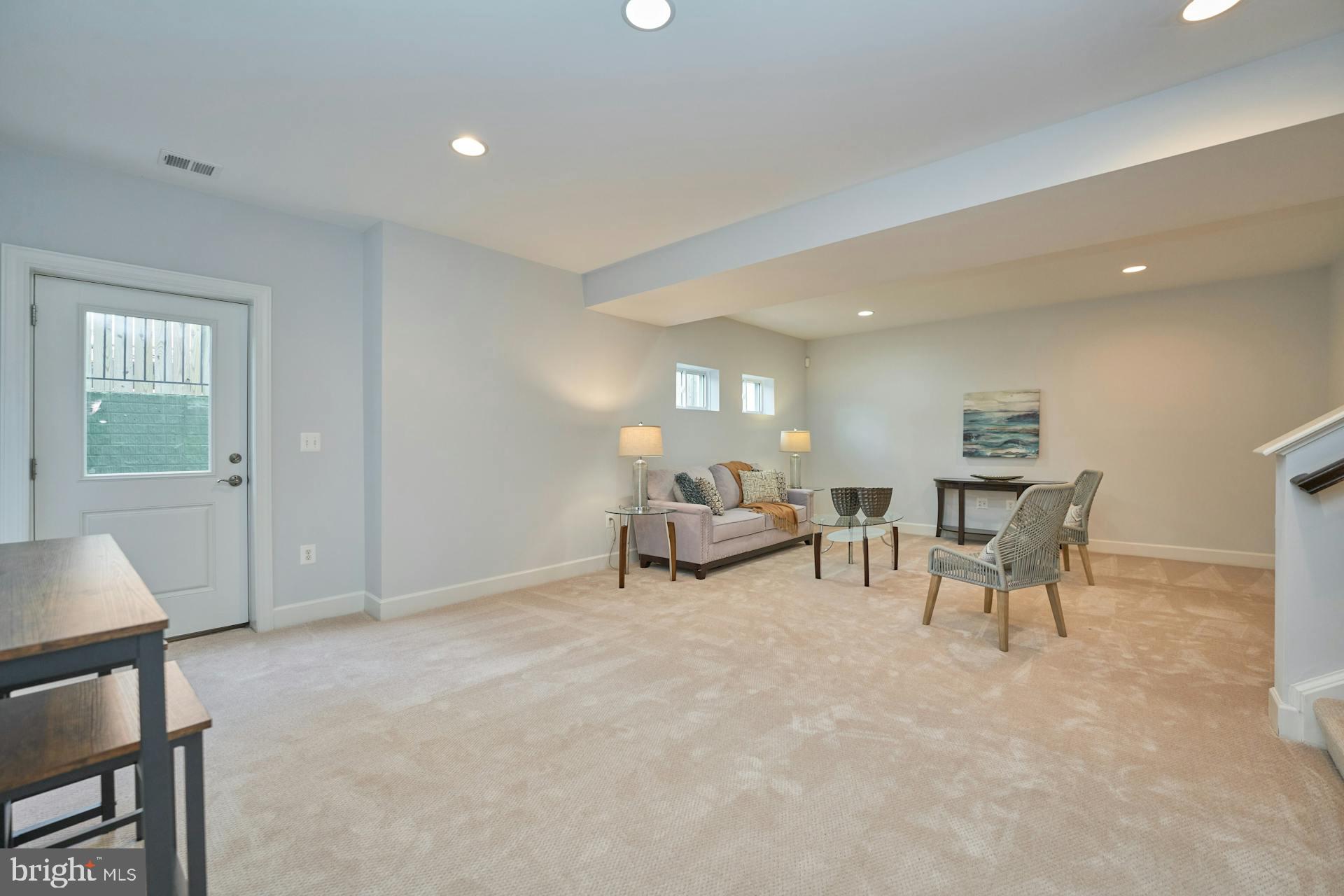 MILBURN TERRACE - Residential