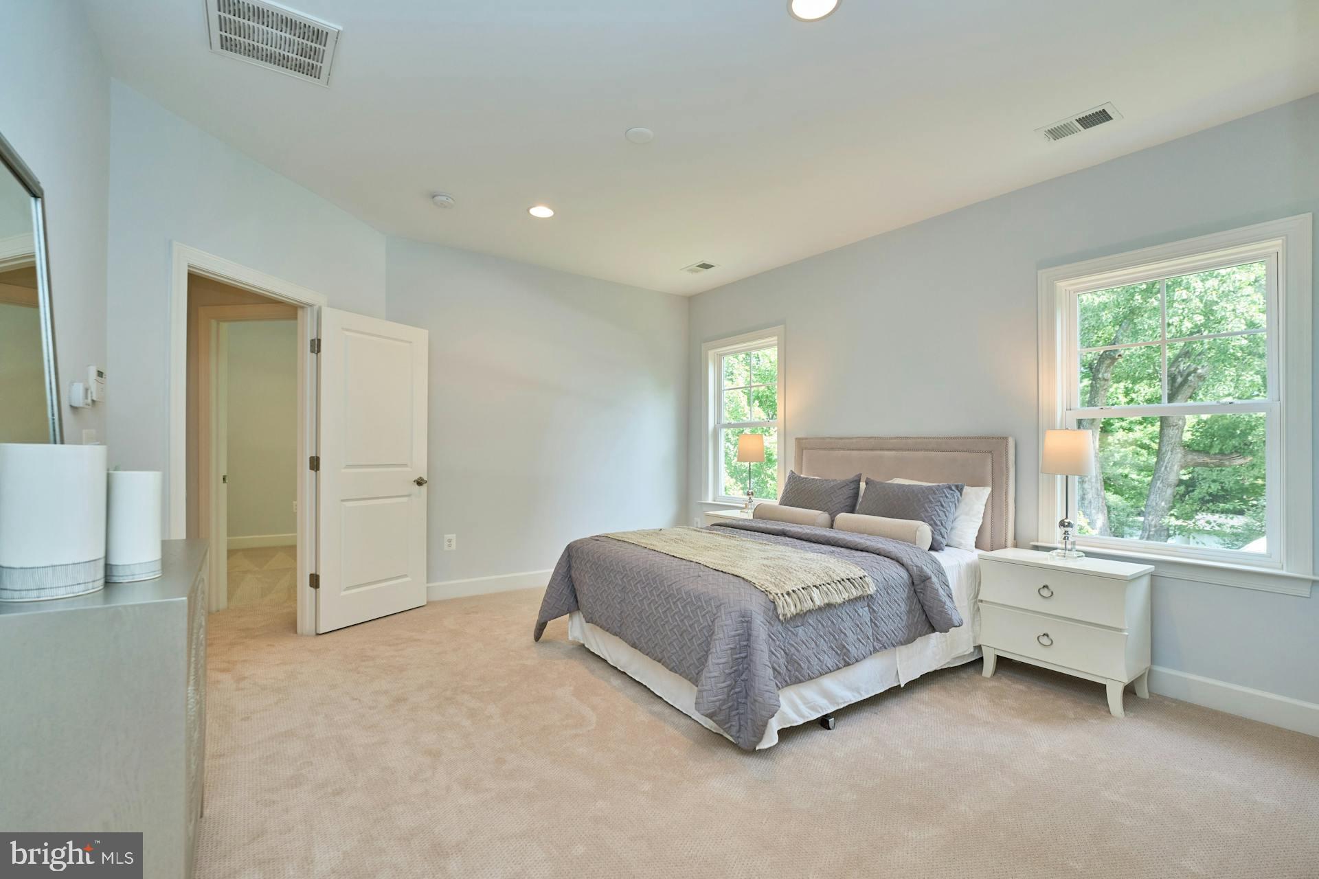 MILBURN TERRACE - Residential