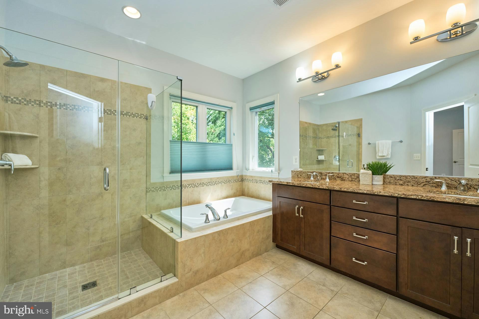 MILBURN TERRACE - Residential