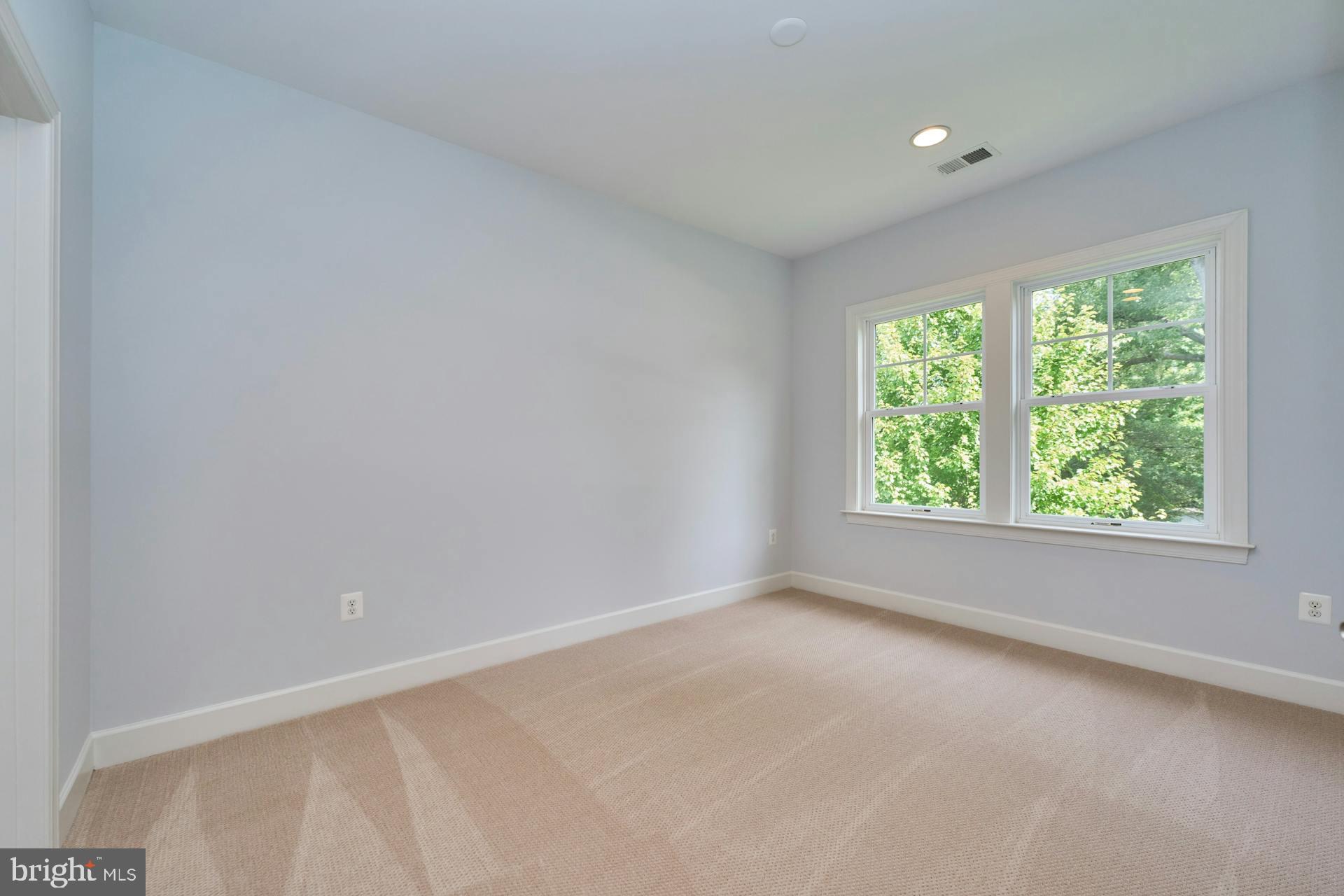 MILBURN TERRACE - Residential