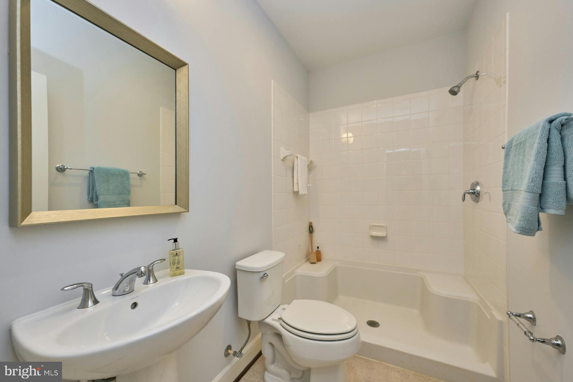 MILBURN TERRACE - Residential