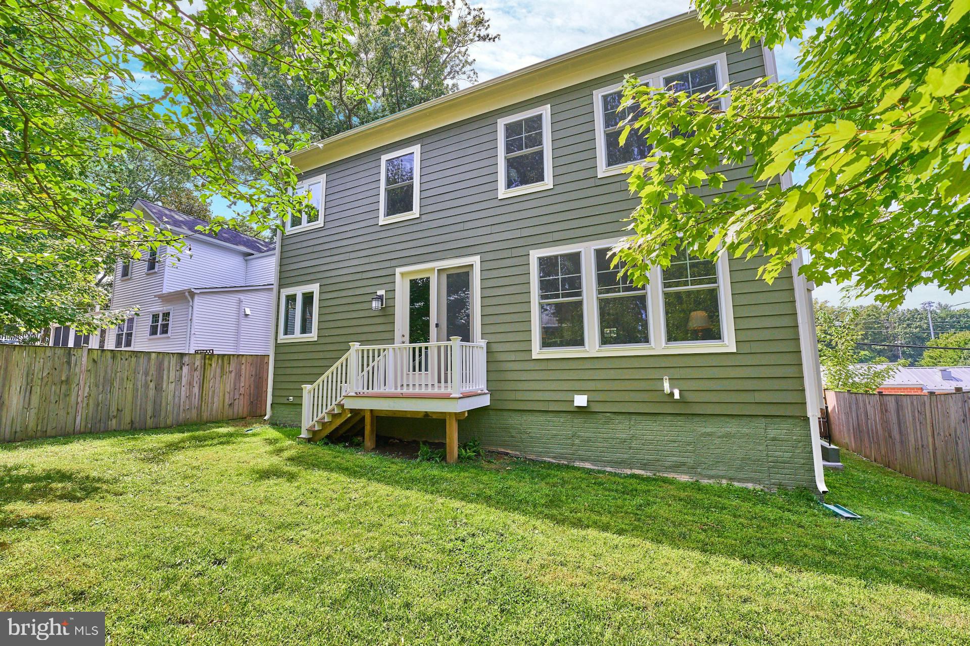 MILBURN TERRACE - Residential