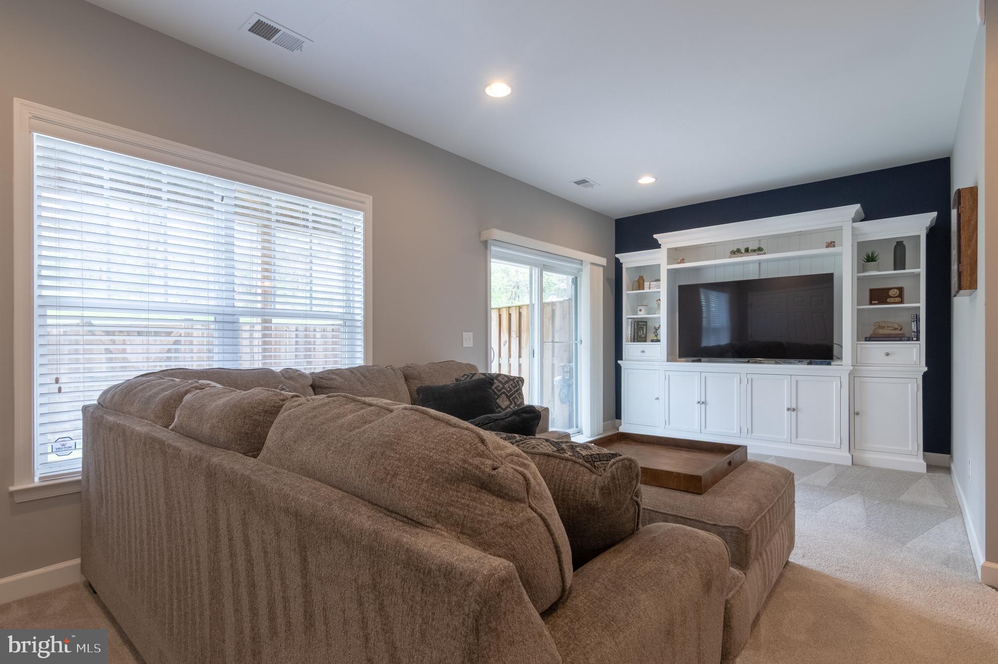 BELMONT RUN - Residential